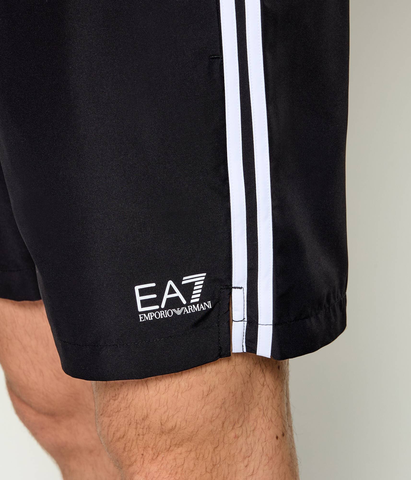 EA7 Pantaloni scurți | regular fit
