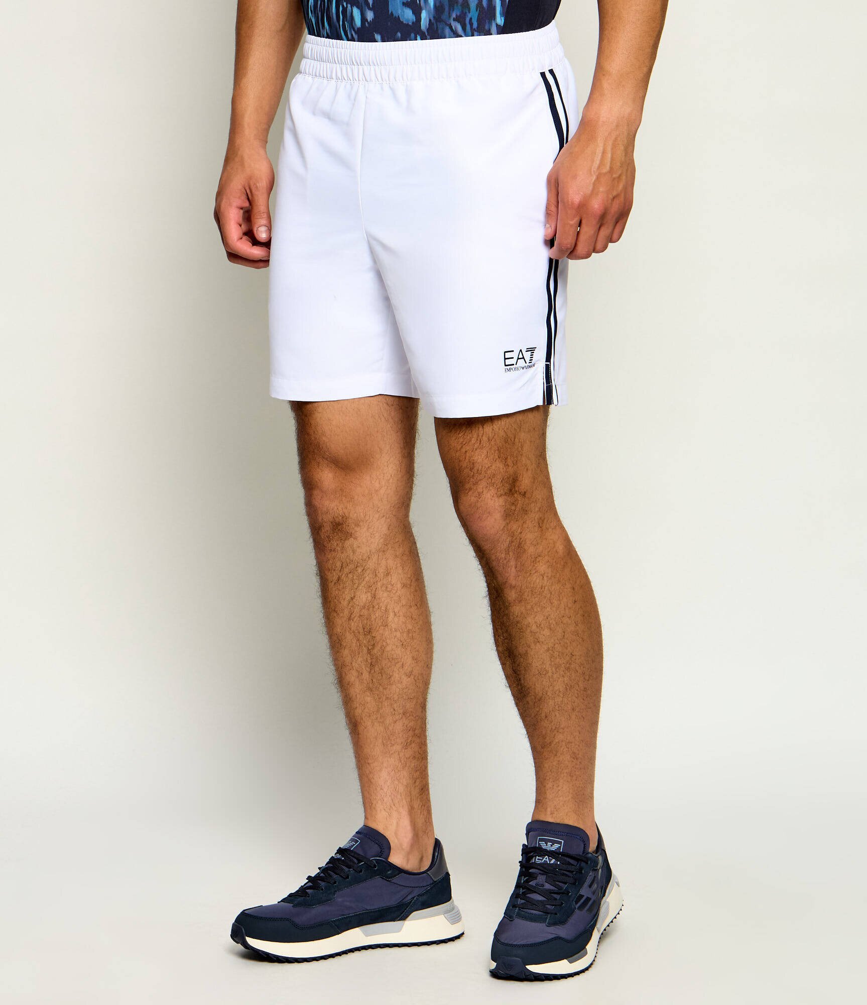 EA7 Pantaloni scurți | regular fit