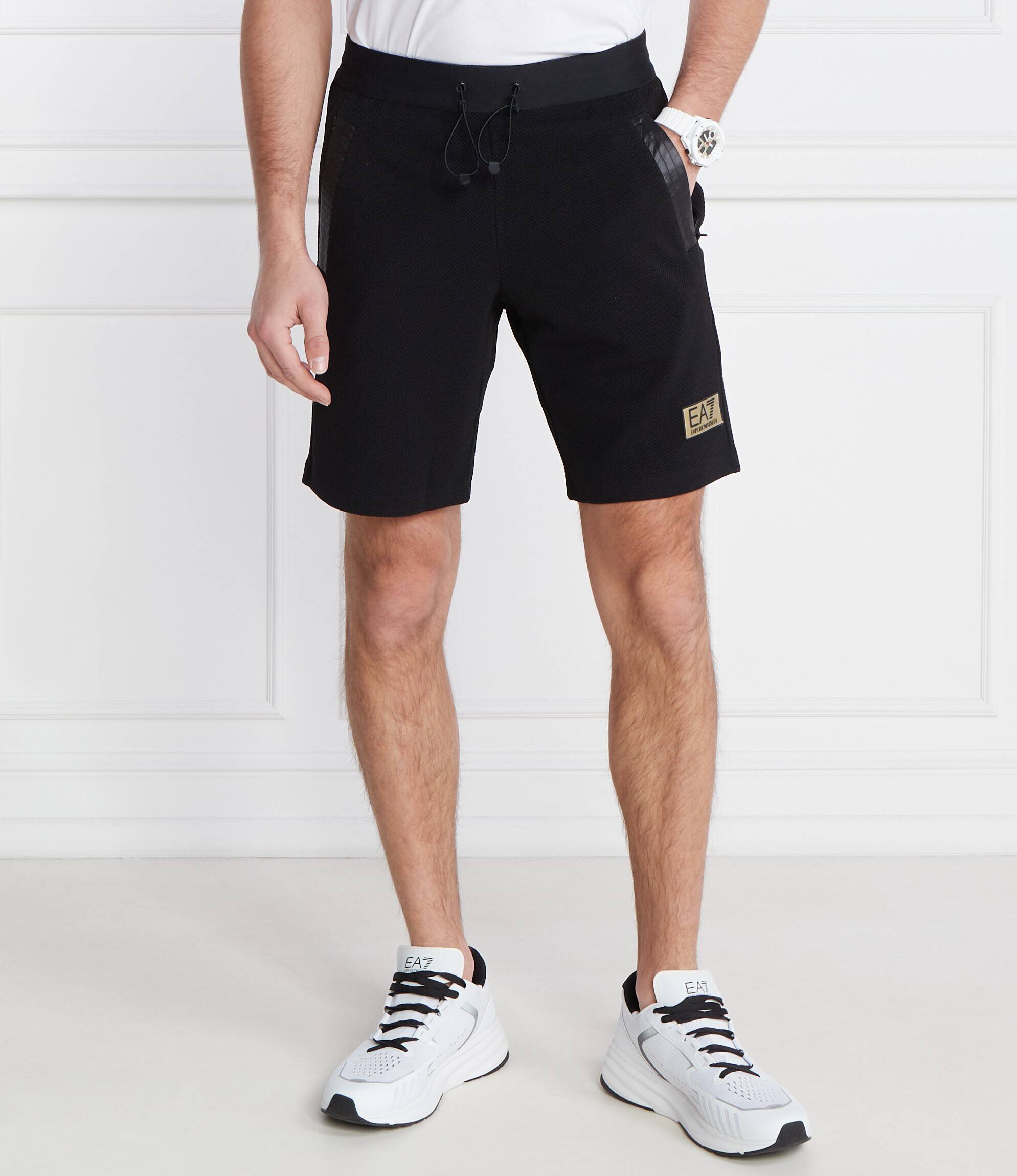 EA7 Pantaloni scurți | Regular Fit