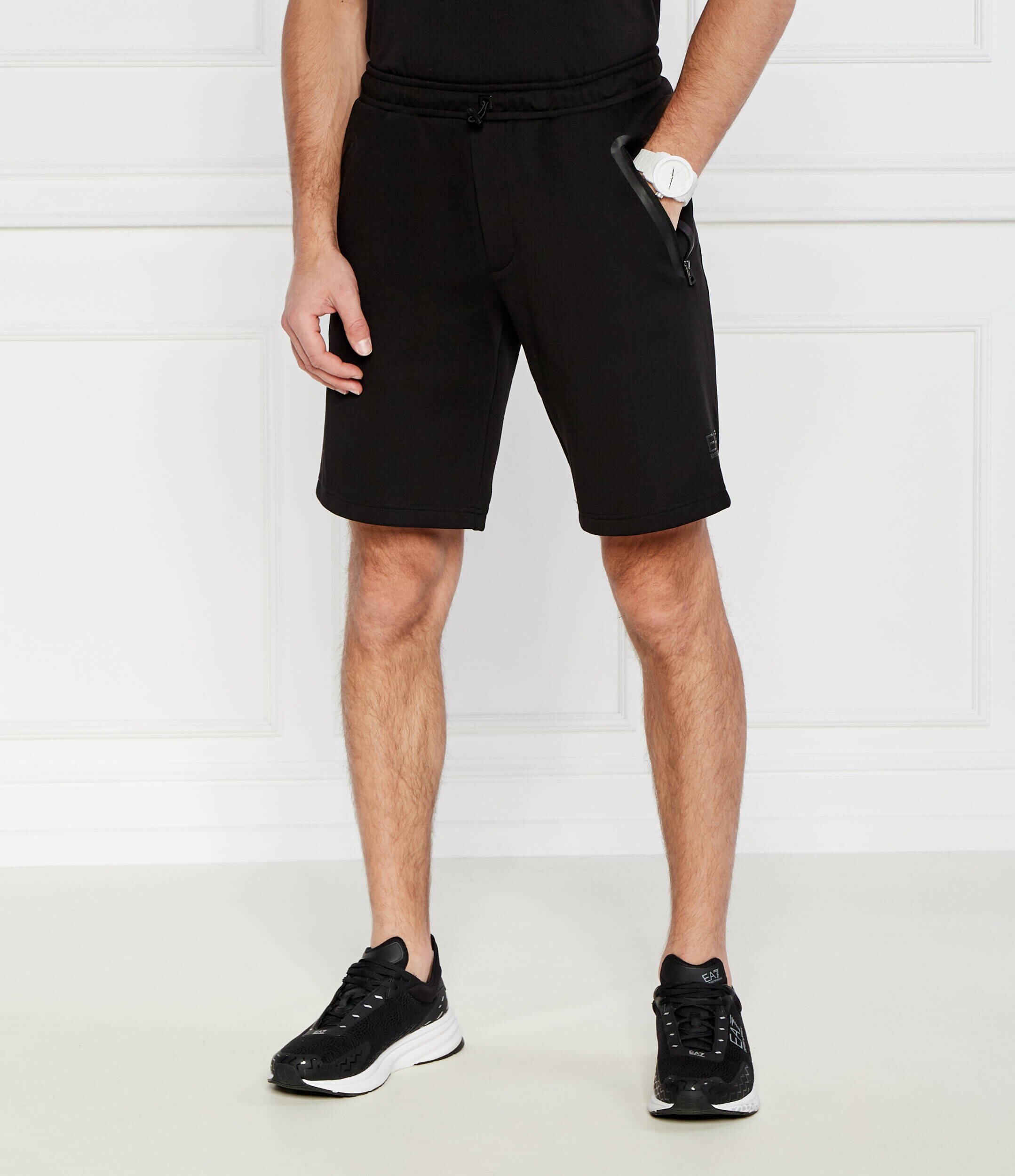 EA7 Pantaloni scurți | Regular Fit