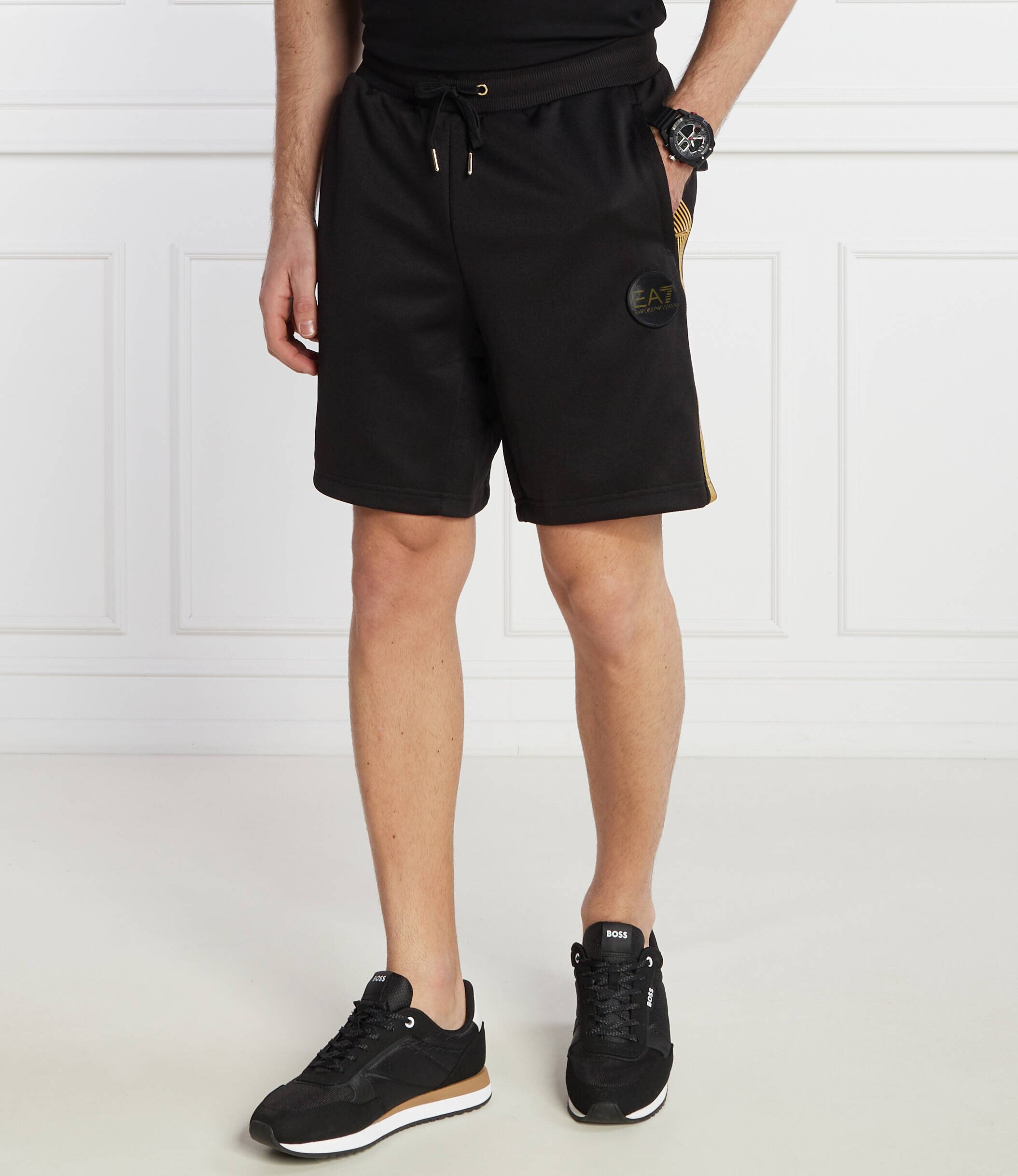 EA7 Pantaloni scurți | Regular Fit