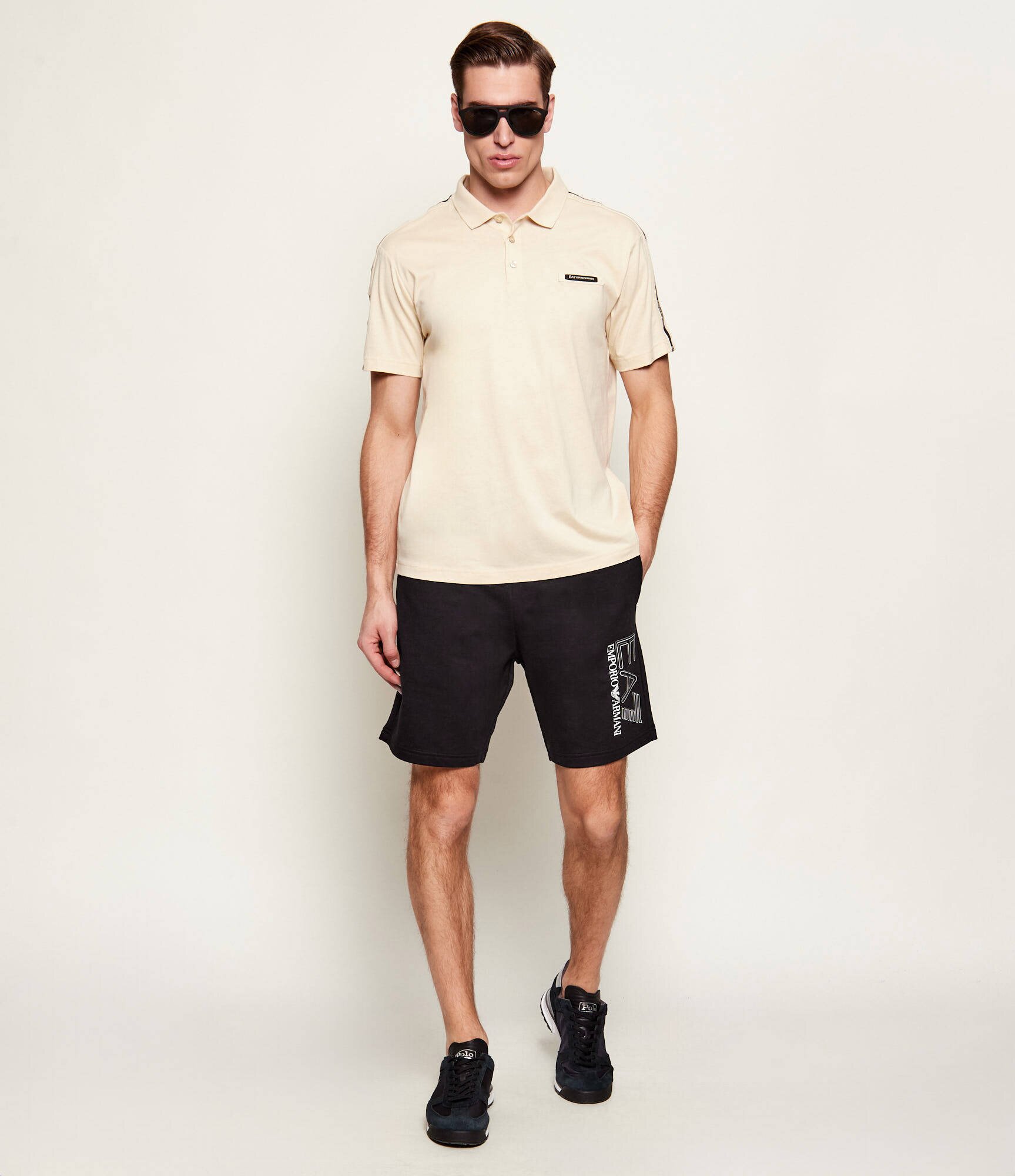 EA7 Pantaloni scurți | regular fit