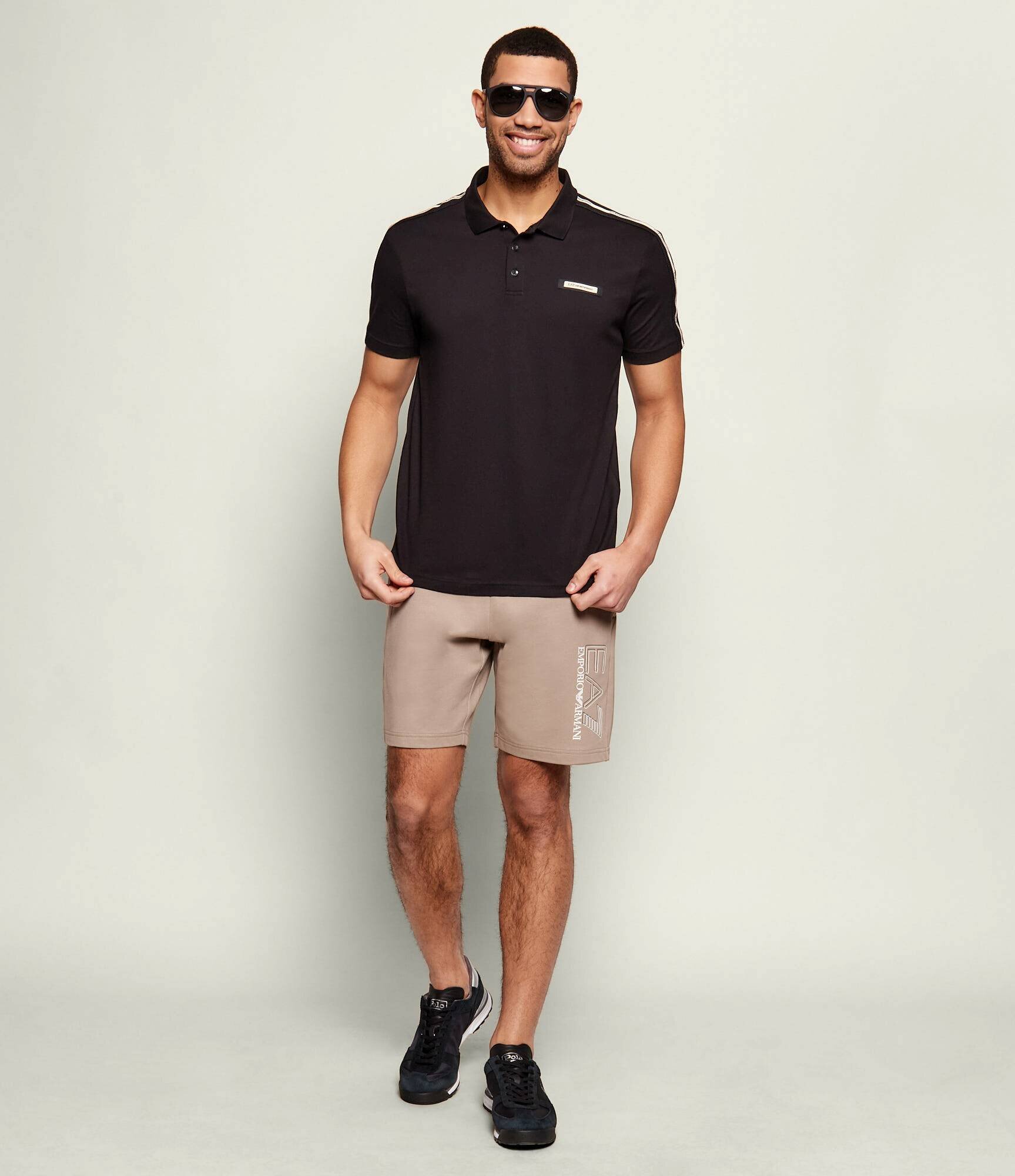 EA7 Pantaloni scurți | regular fit