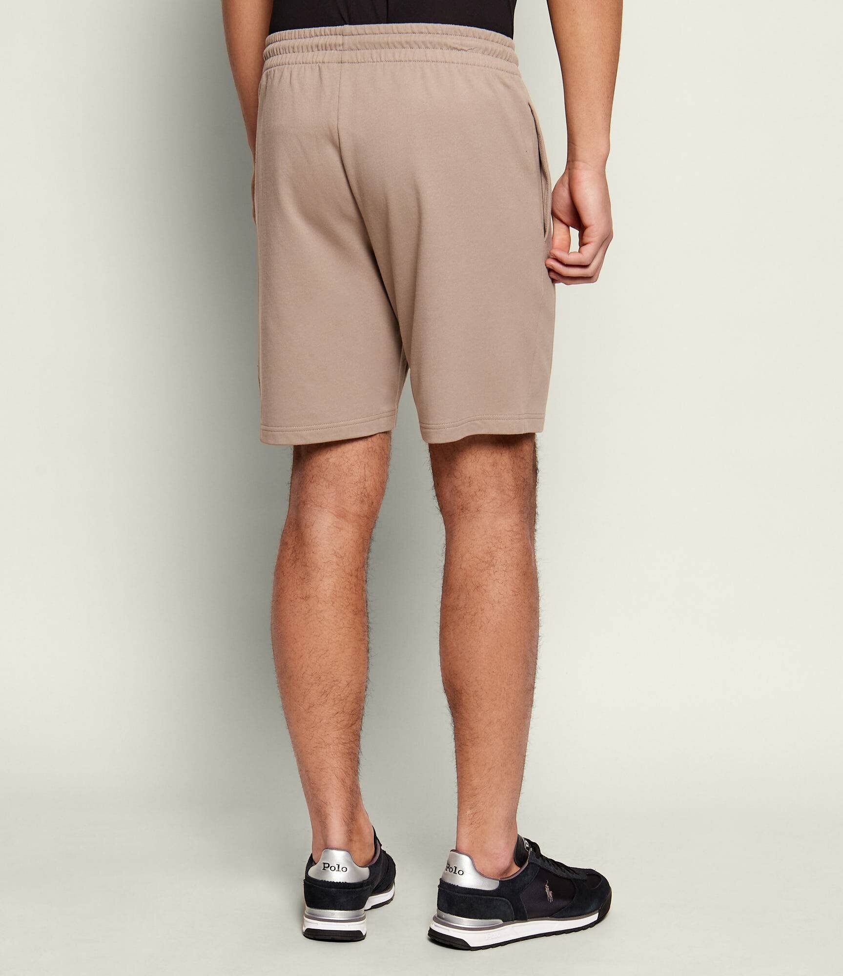 EA7 Pantaloni scurți | regular fit