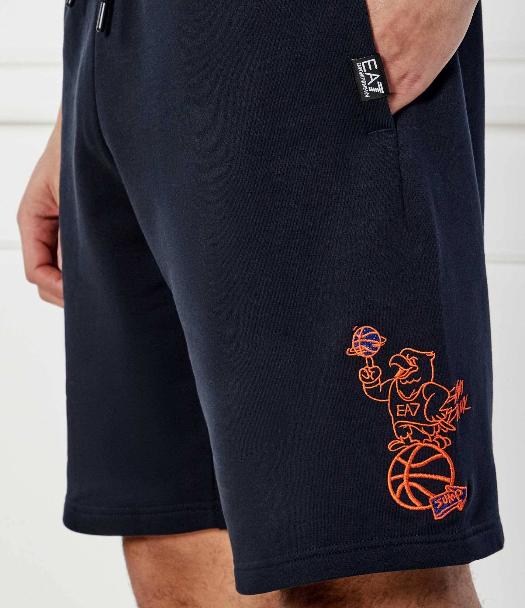 EA7 Pantaloni scurți | Regular Fit