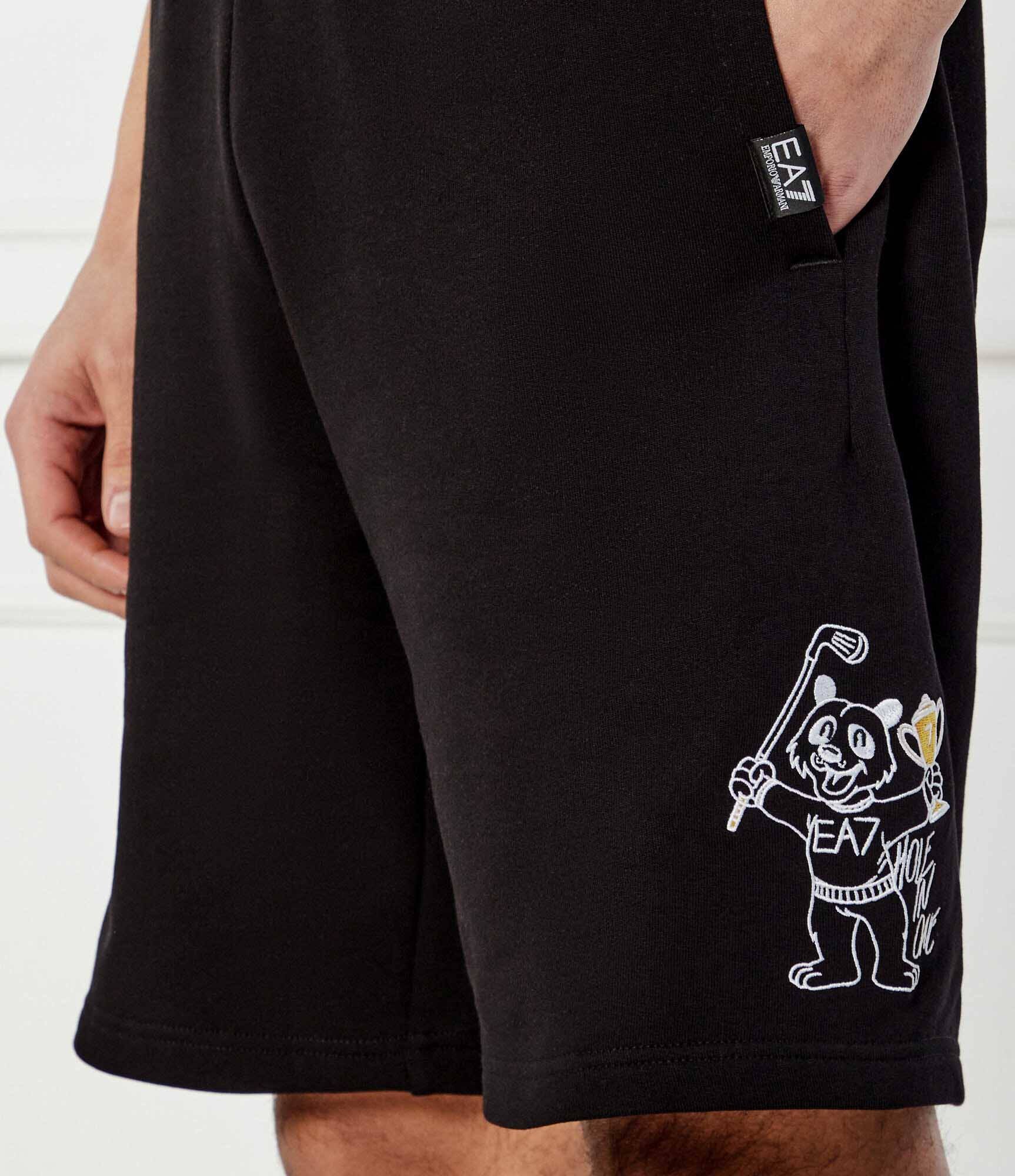 EA7 Pantaloni scurți | Regular Fit