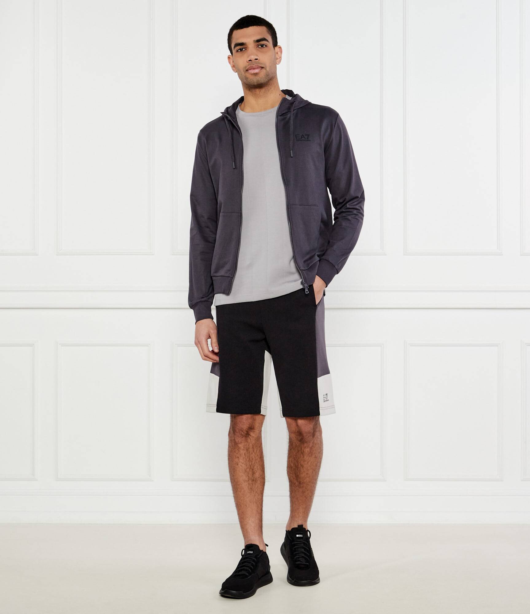EA7 Pantaloni scurți | Regular Fit