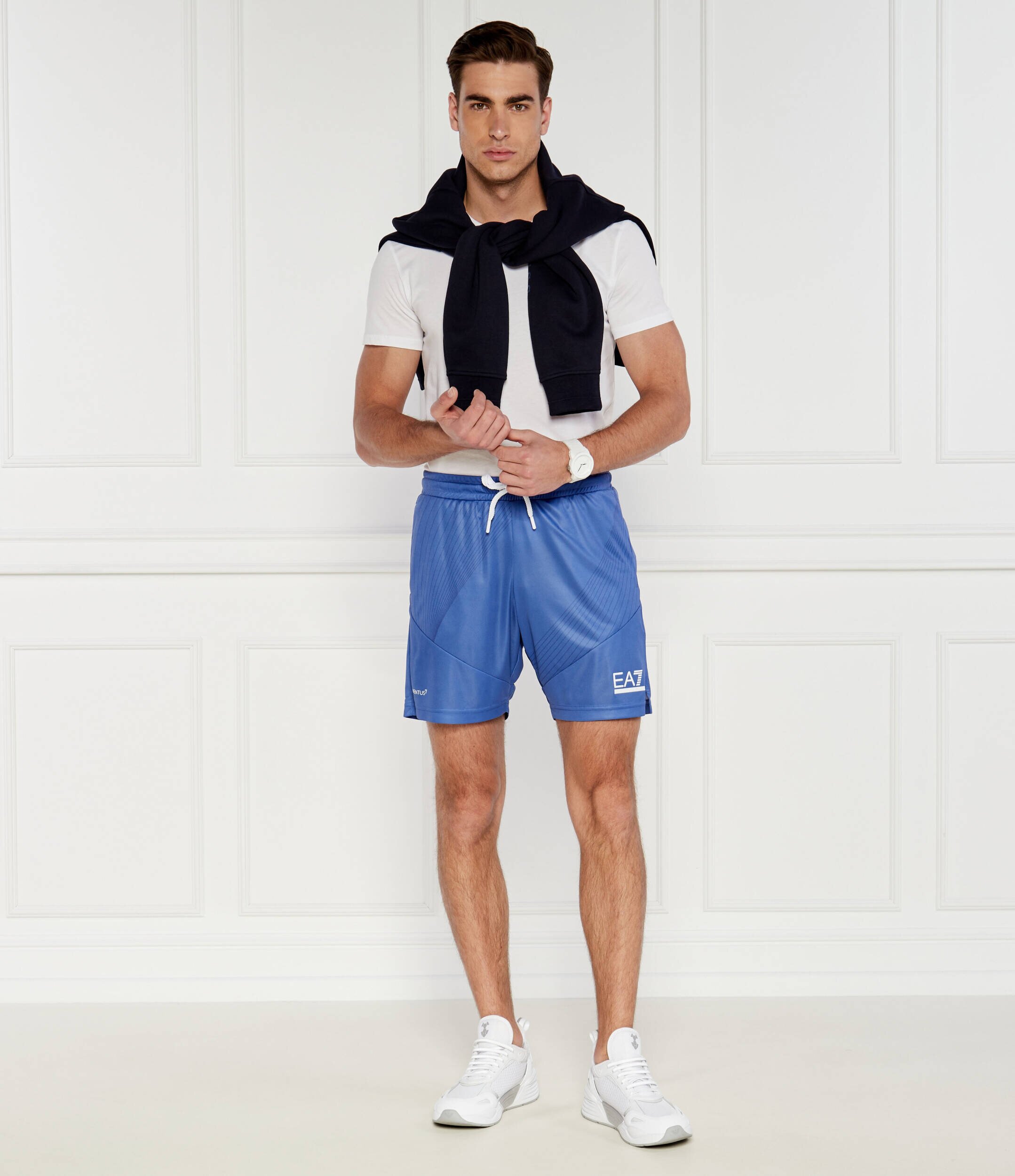 EA7 Pantaloni scurți | Regular Fit