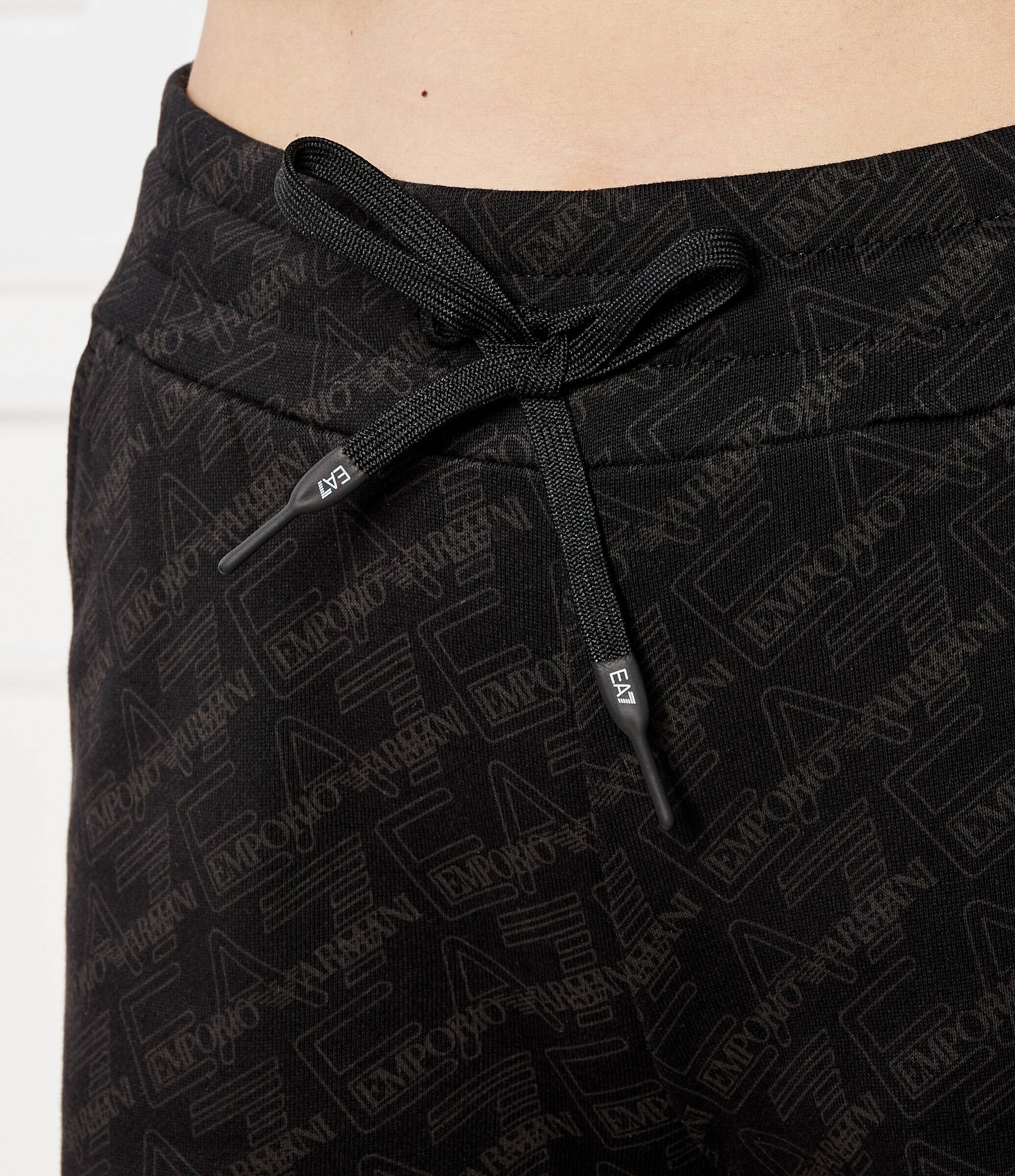 EA7 Pantaloni scurți | Regular Fit