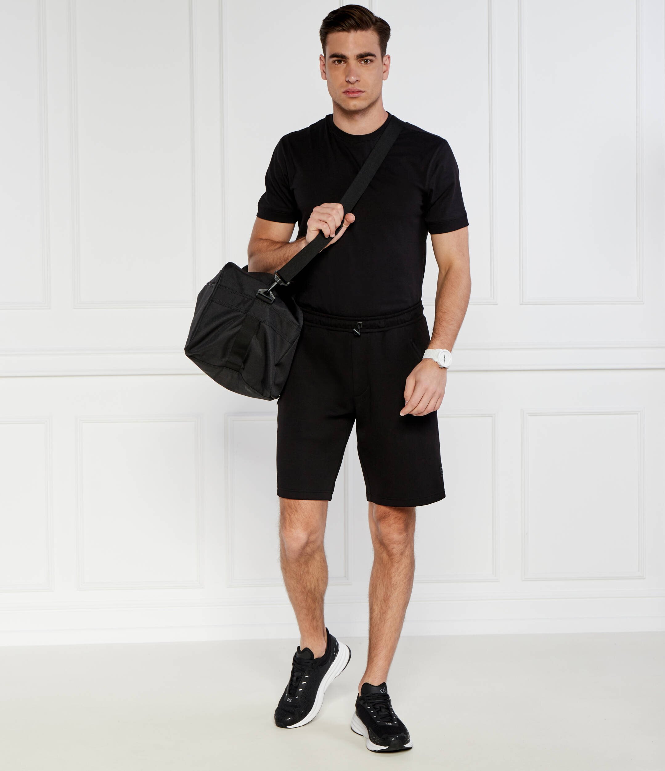EA7 Pantaloni scurți | Regular Fit