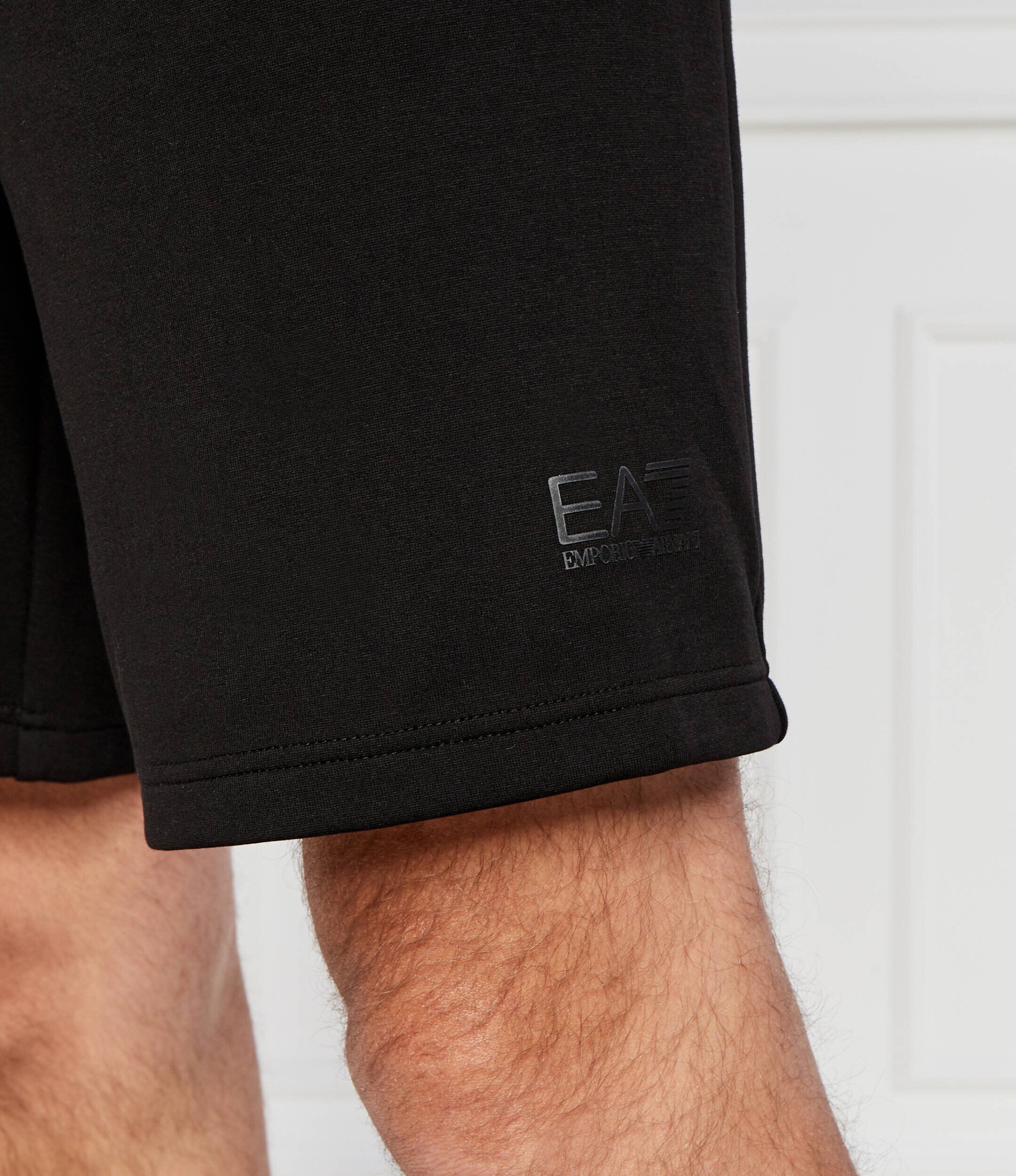 EA7 Pantaloni scurți | Regular Fit