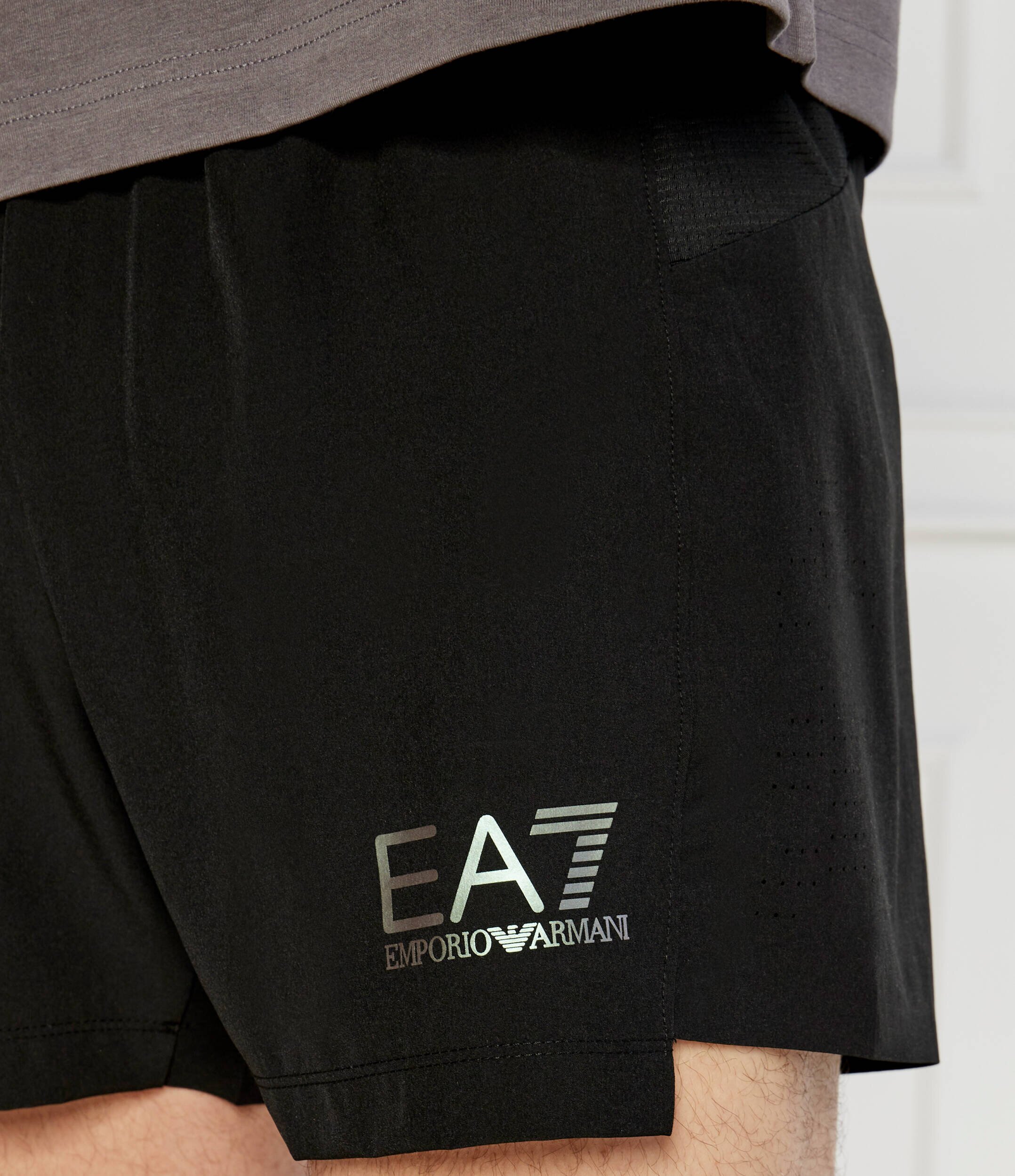 EA7 Pantaloni scurți | Regular Fit