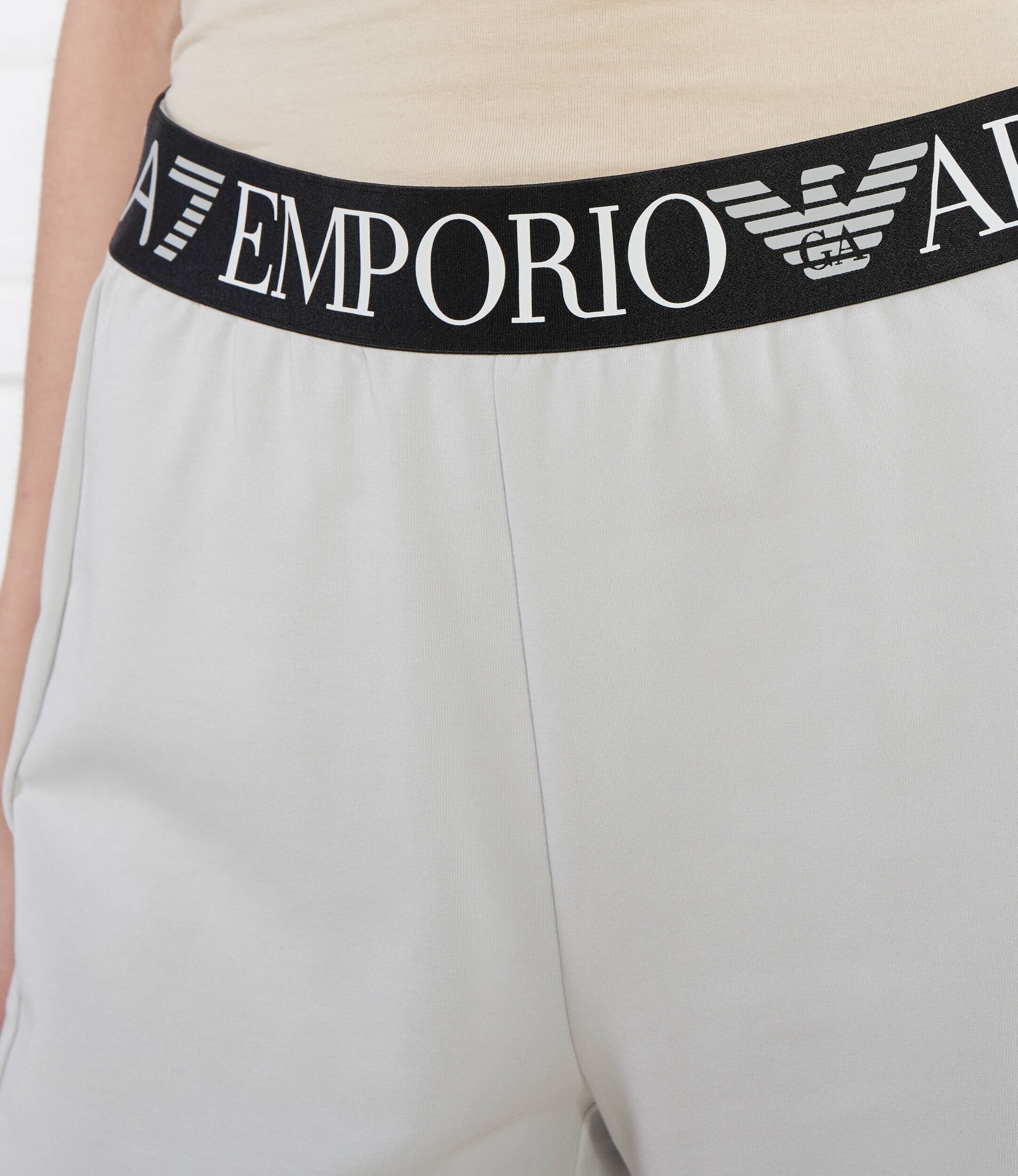 EA7 Pantaloni scurți | Regular Fit