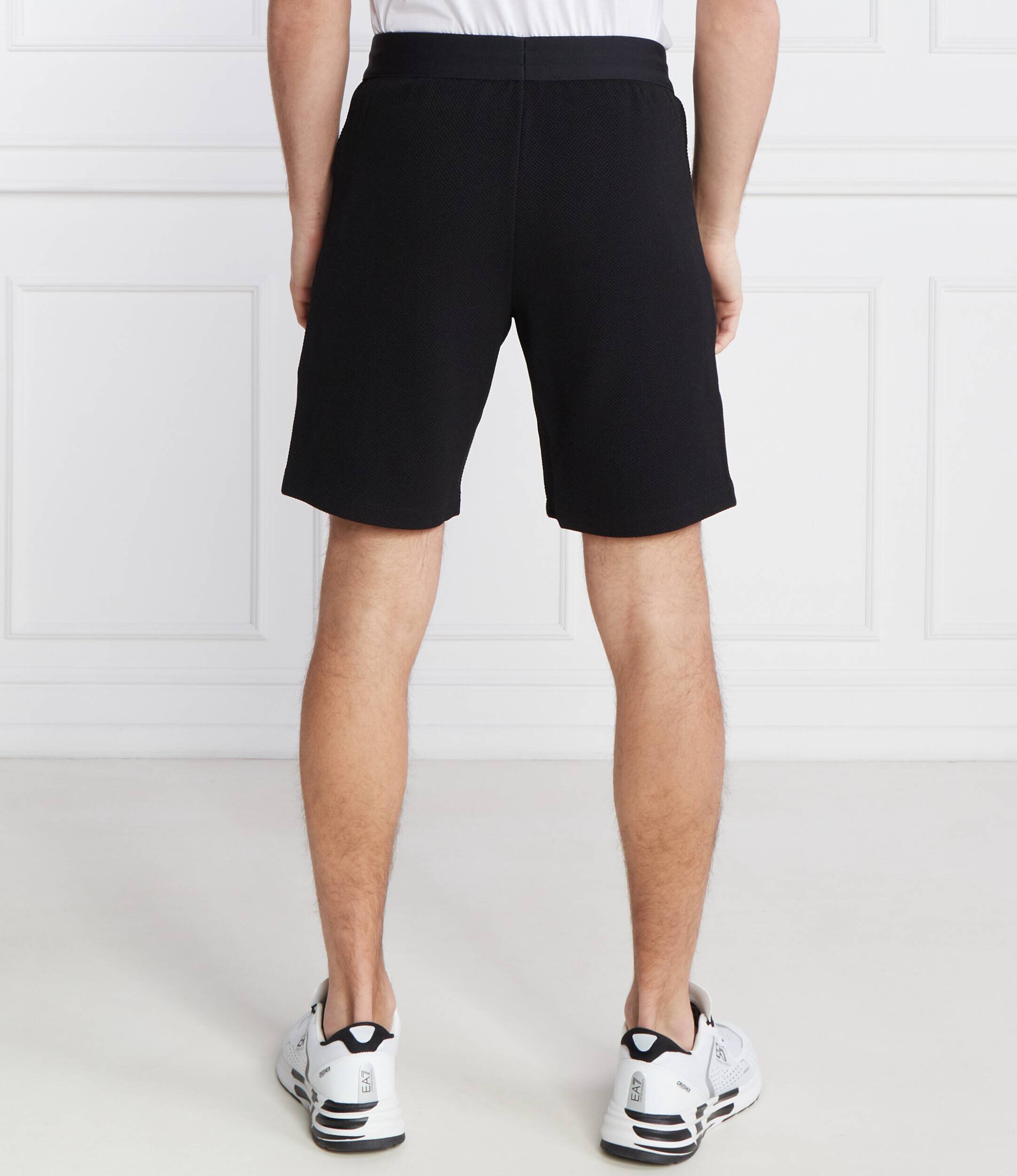 EA7 Pantaloni scurți | Regular Fit