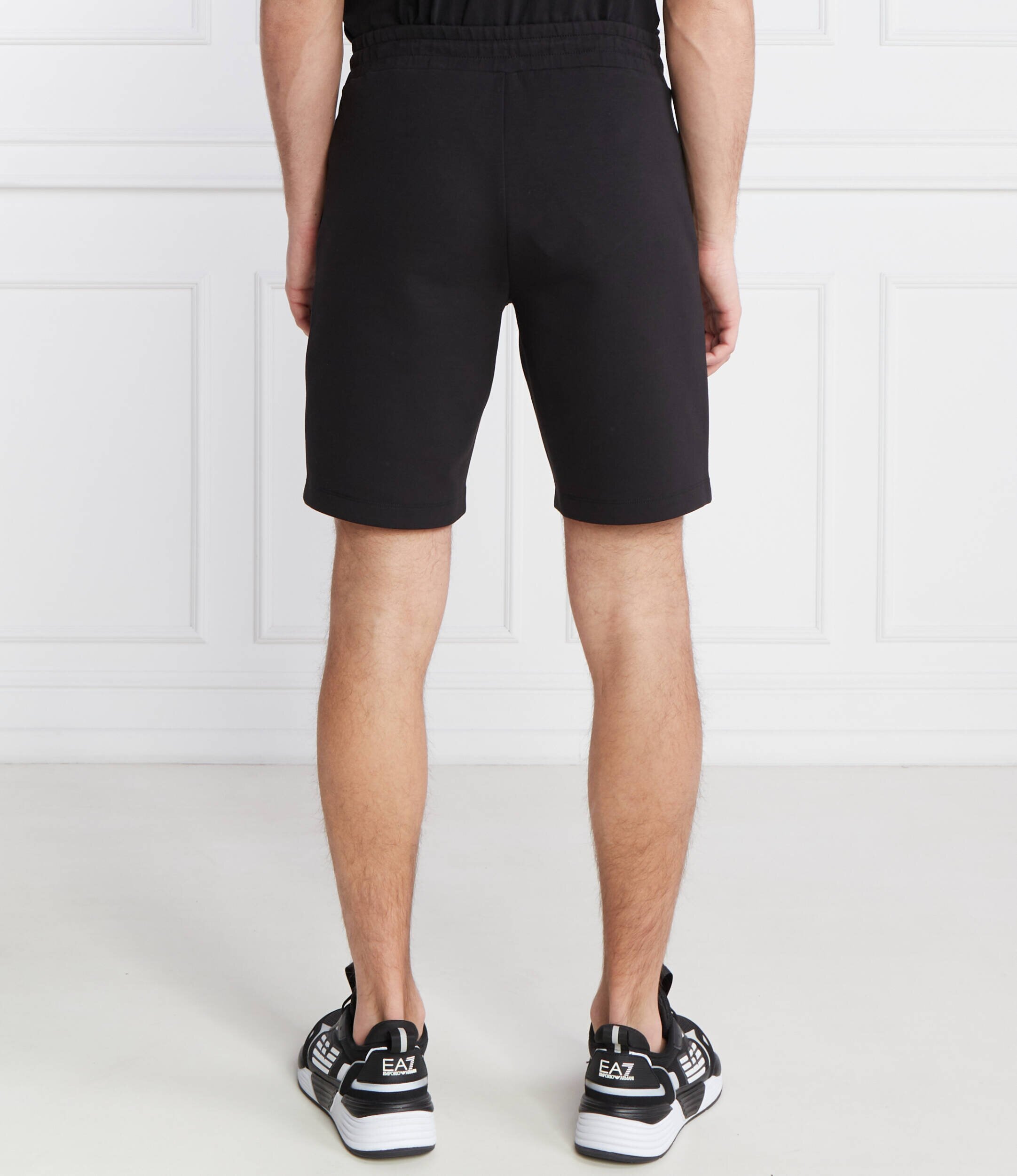 EA7 Pantaloni scurți | Regular Fit