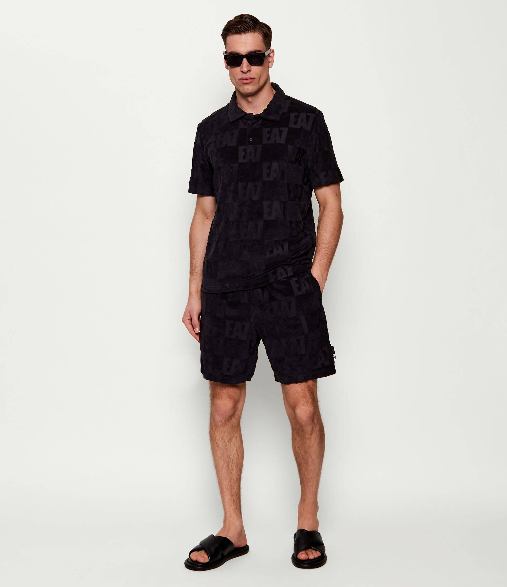 EA7 Pantaloni scurți | regular fit