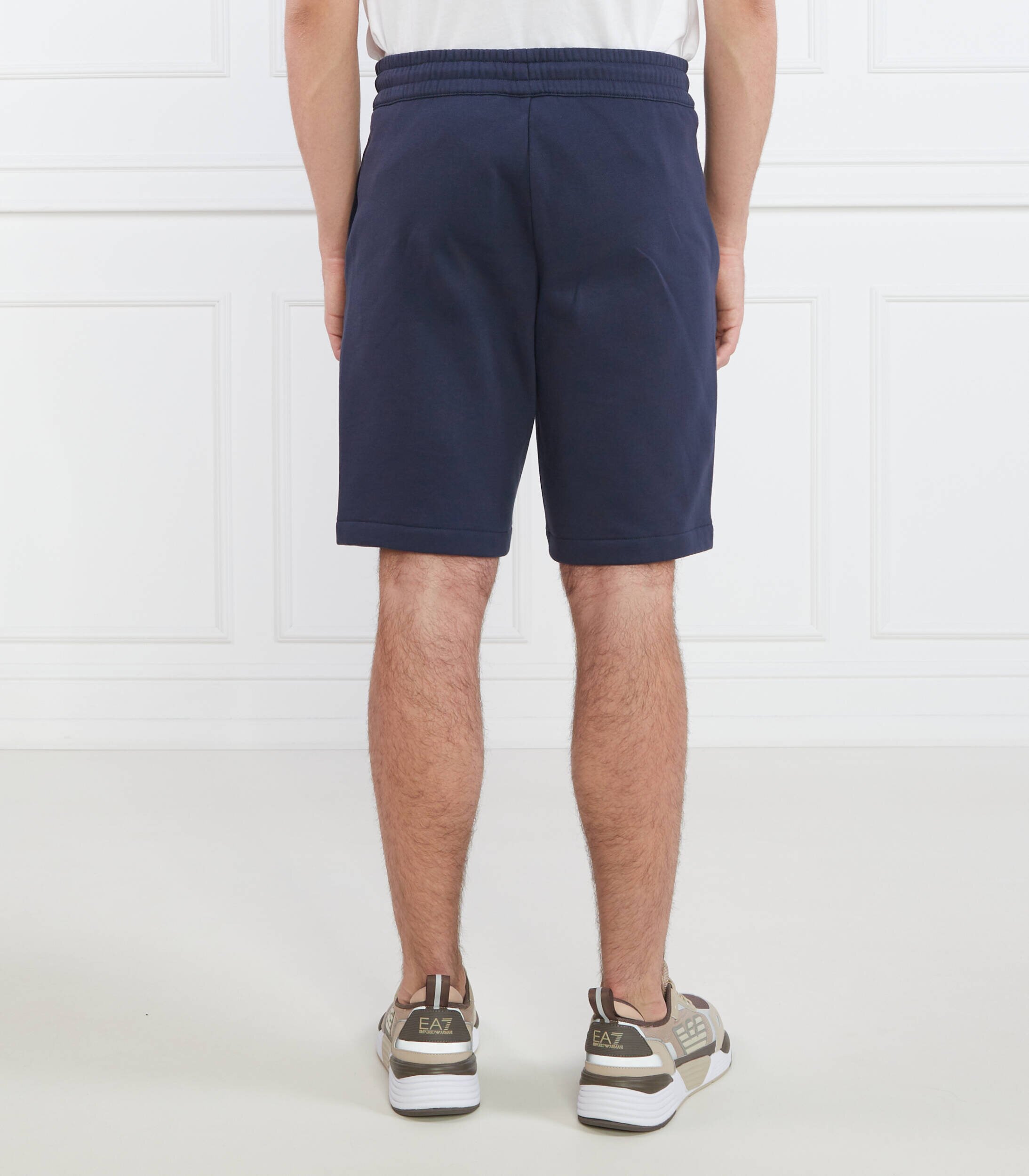 EA7 Pantaloni scurți | Regular Fit