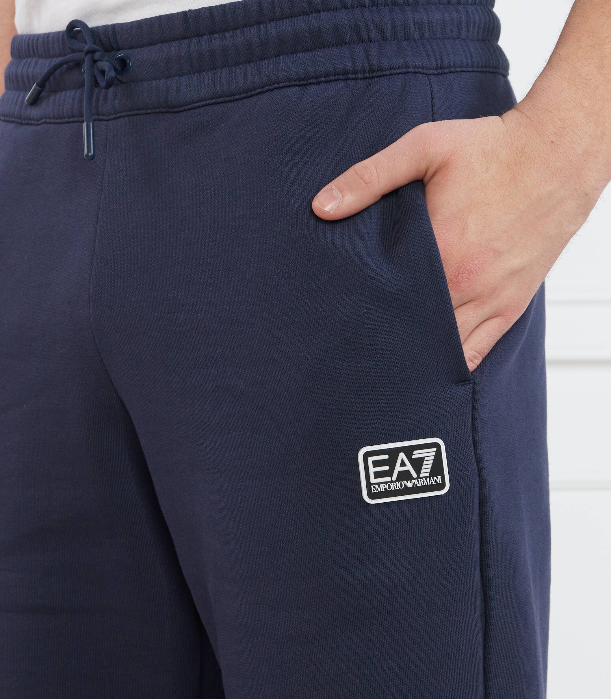 EA7 Pantaloni scurți | Regular Fit