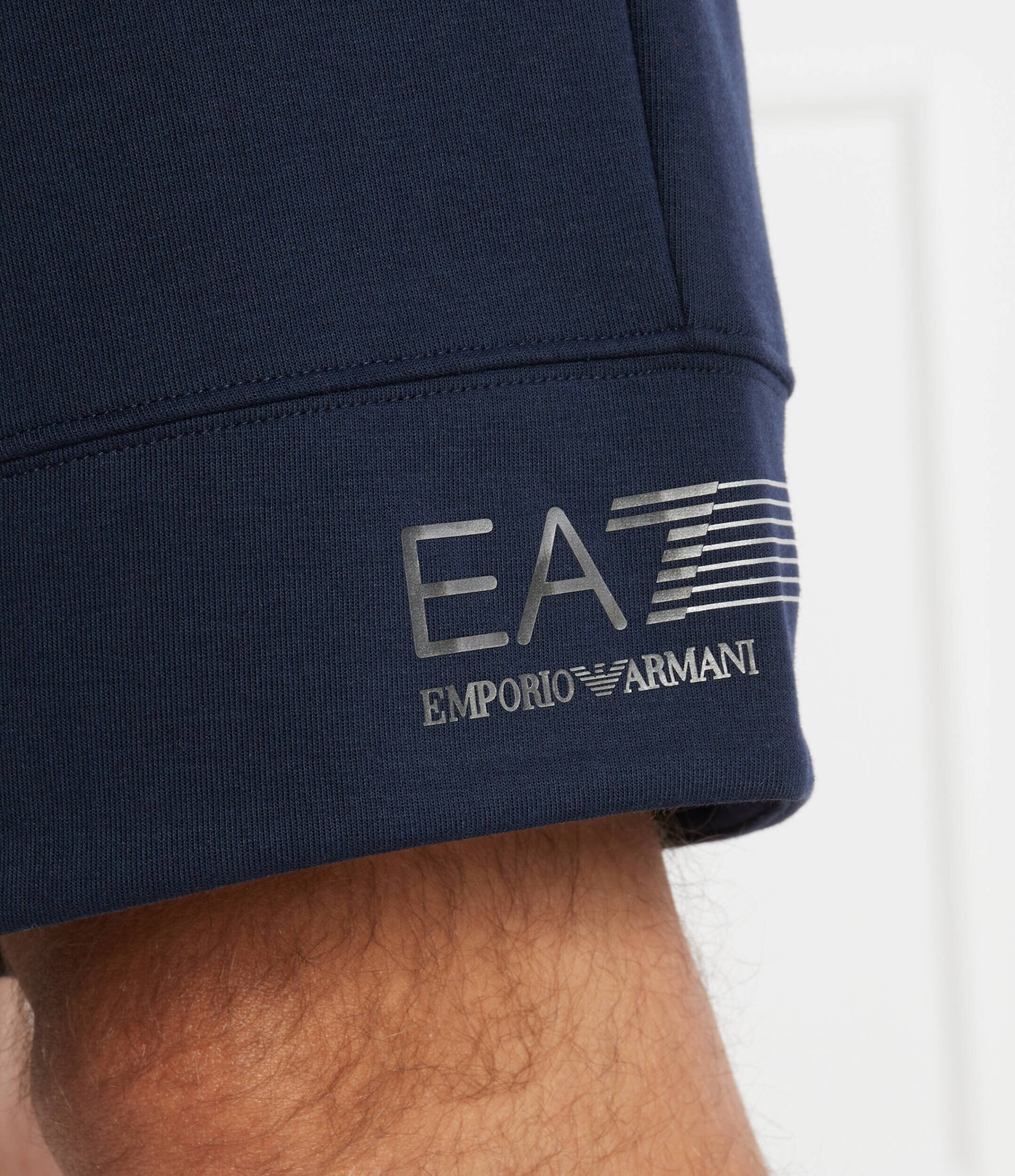 EA7 Pantaloni scurți | Regular Fit