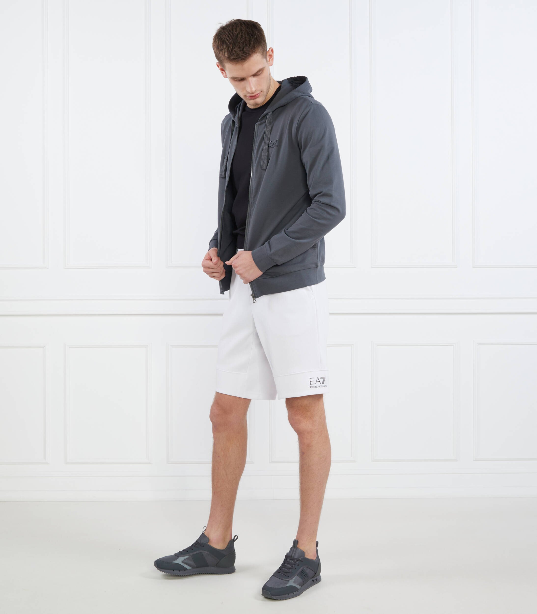 EA7 Pantaloni scurți | Regular Fit