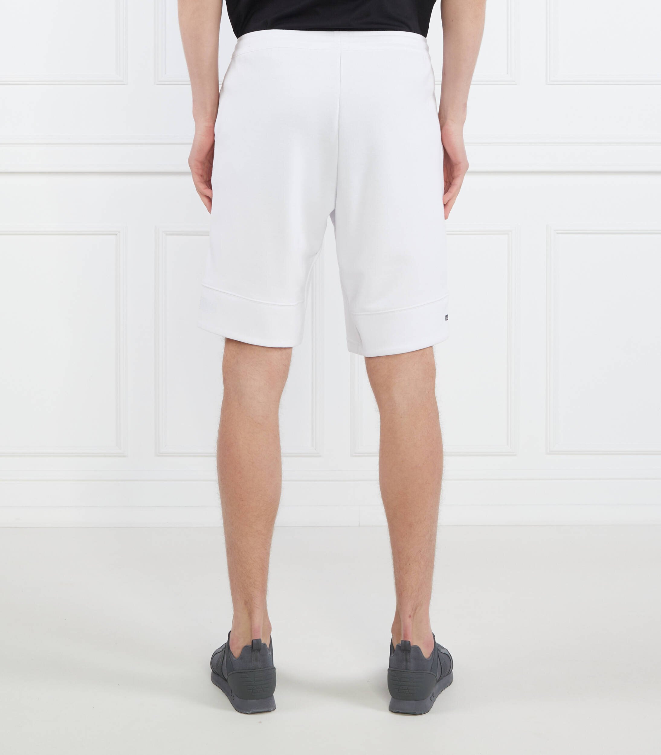 EA7 Pantaloni scurți | Regular Fit