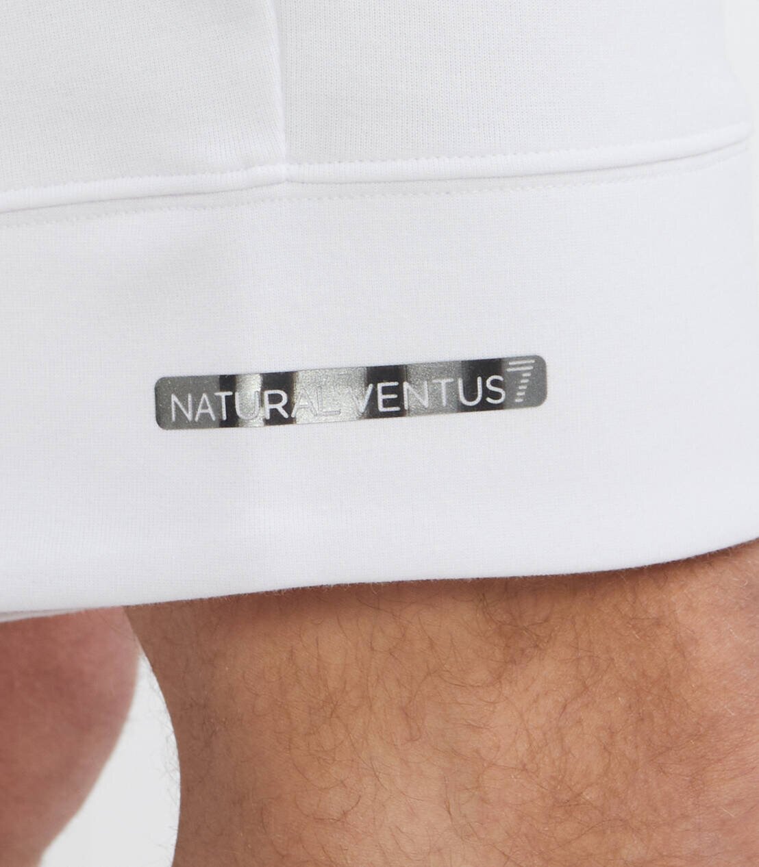 EA7 Pantaloni scurți | Regular Fit