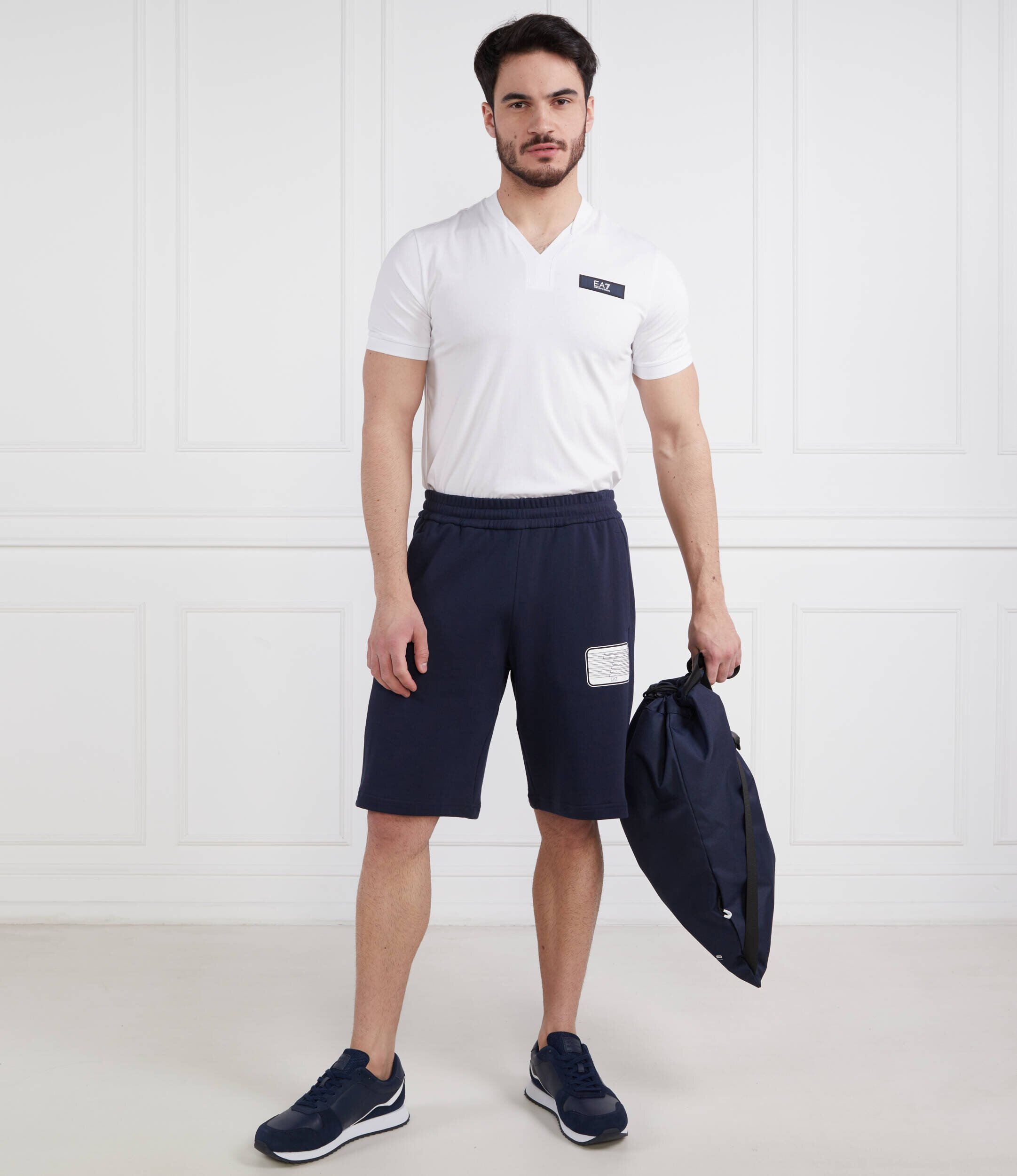 EA7 Pantaloni scurți | Regular Fit