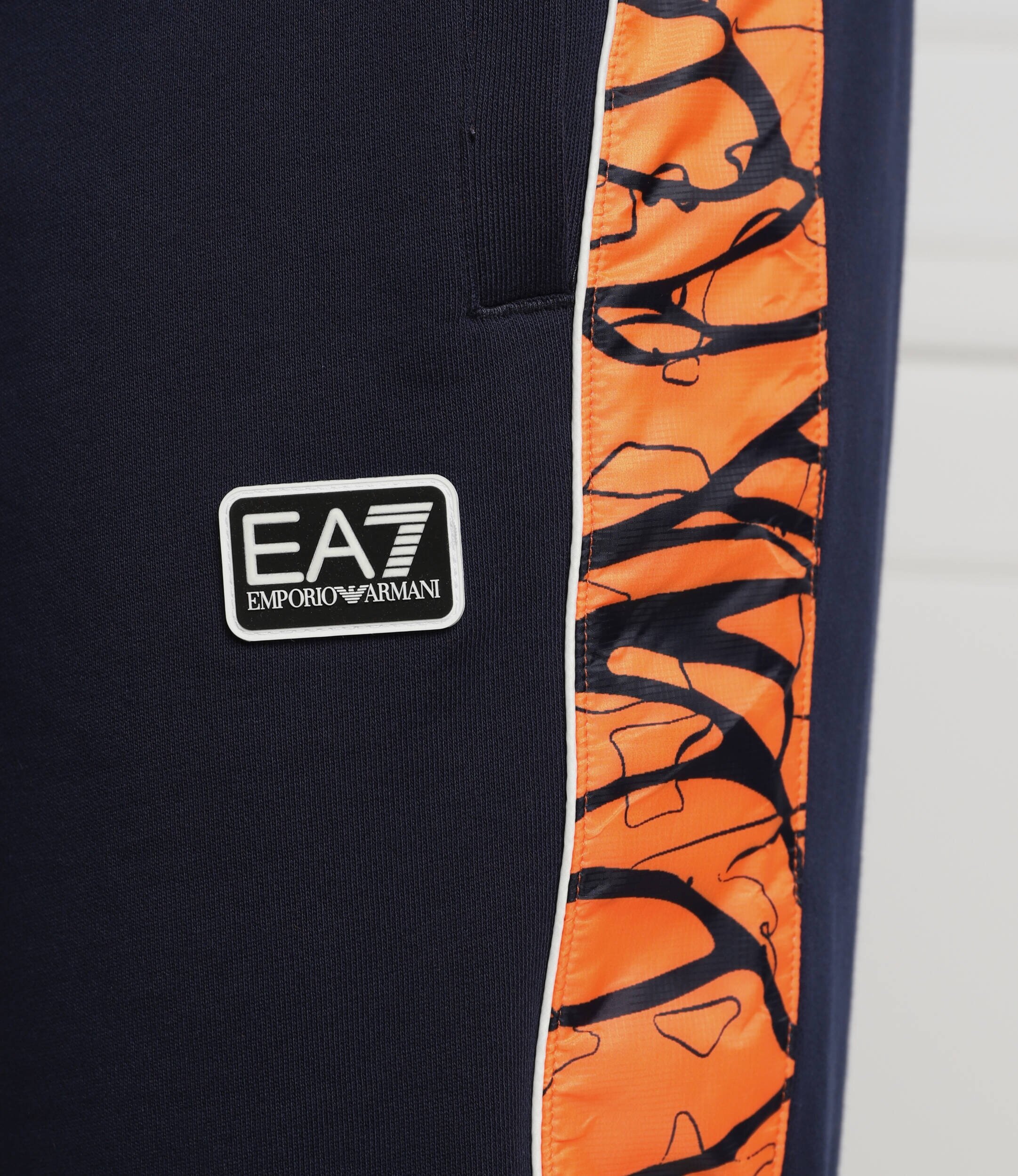 EA7 Pantaloni scurți | Regular Fit