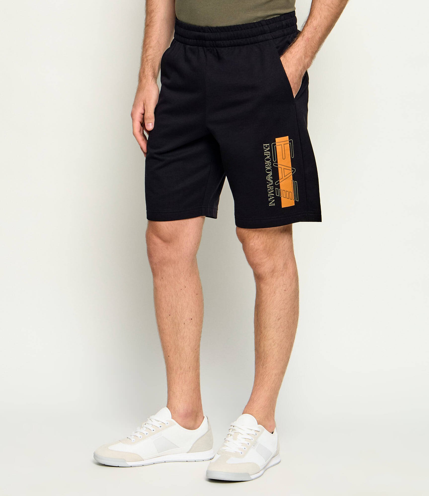 EA7 Pantaloni scurți | Slim Fit