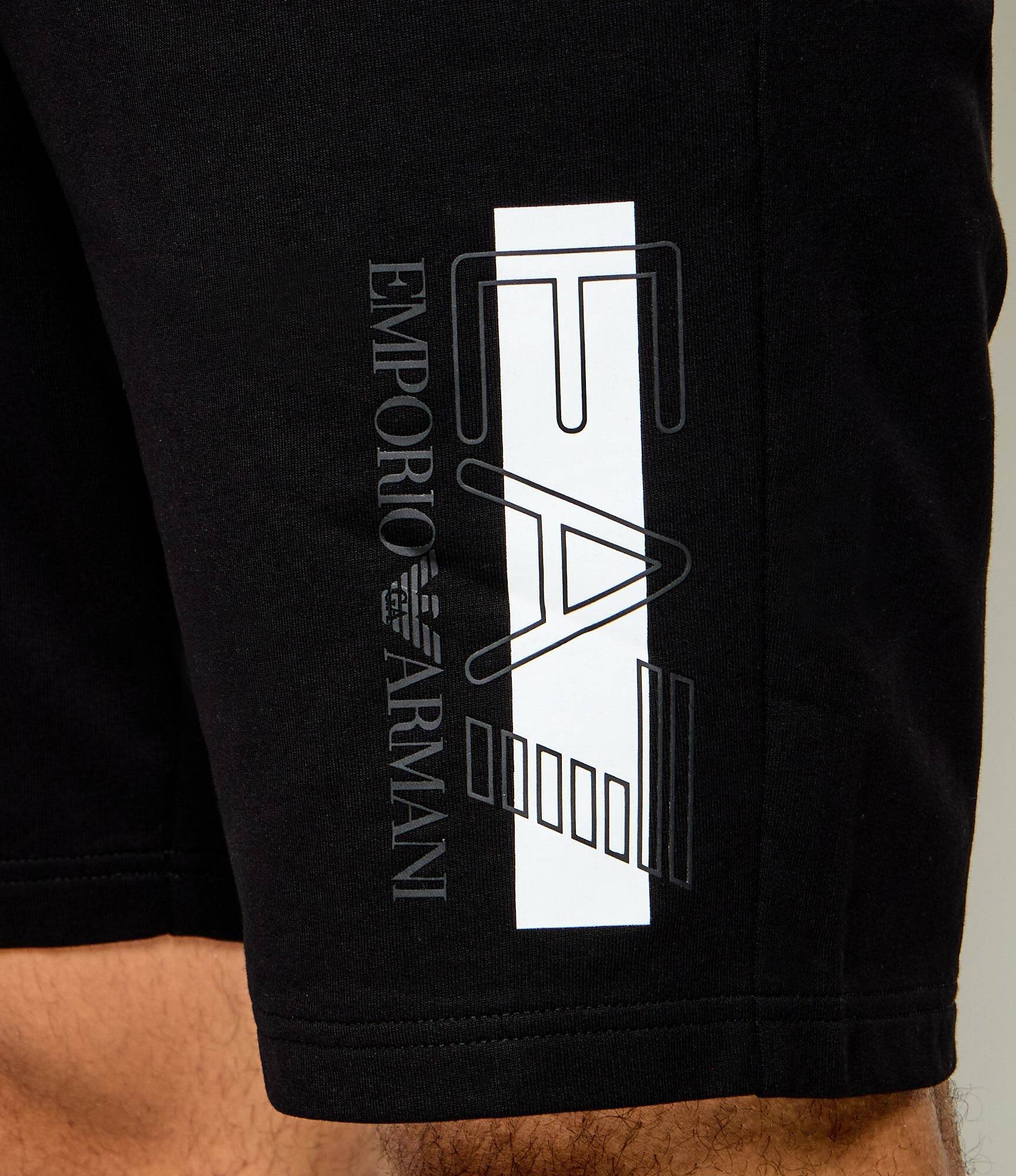EA7 Pantaloni scurți | Slim Fit