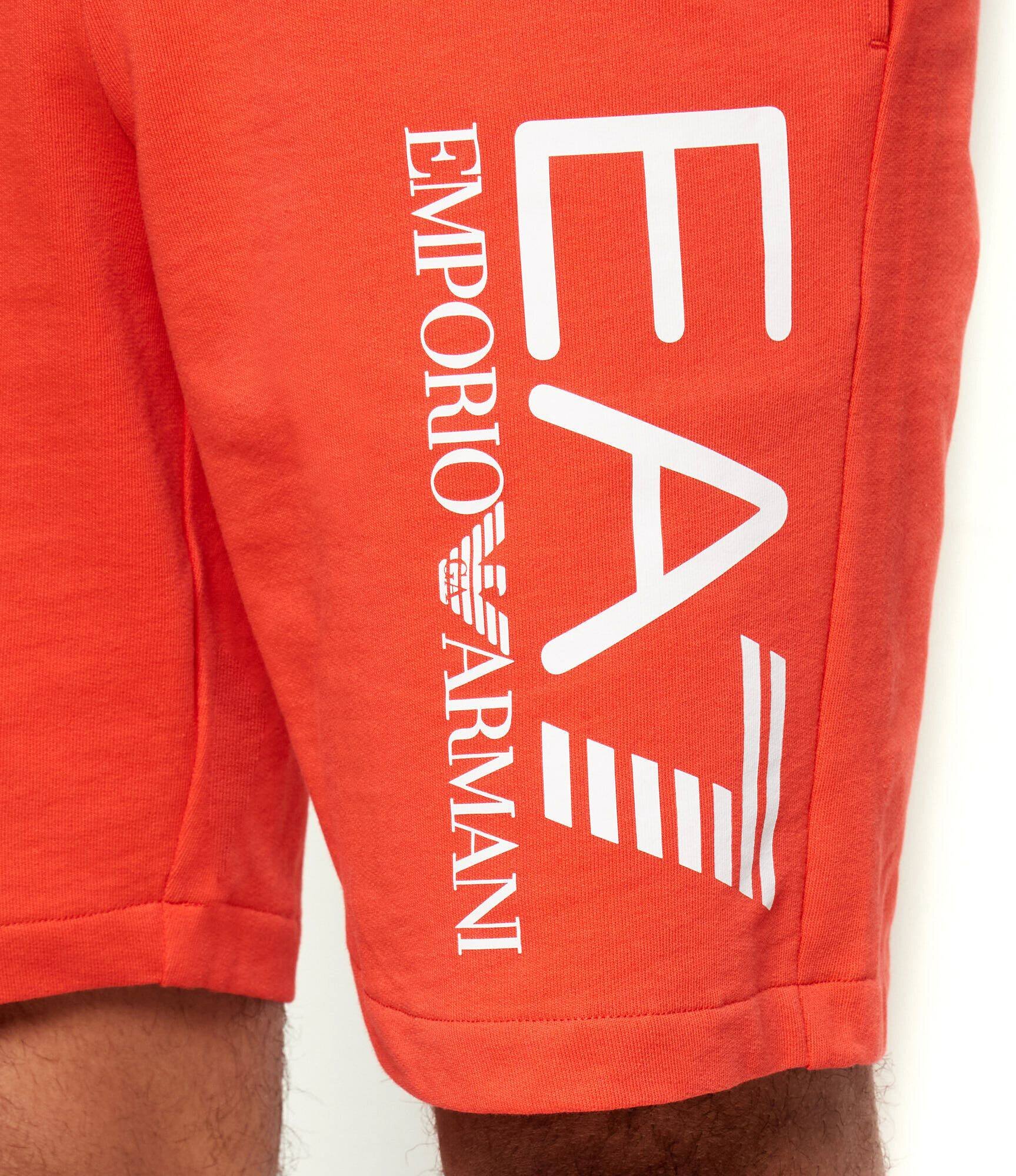 EA7 Pantaloni scurți | Slim Fit