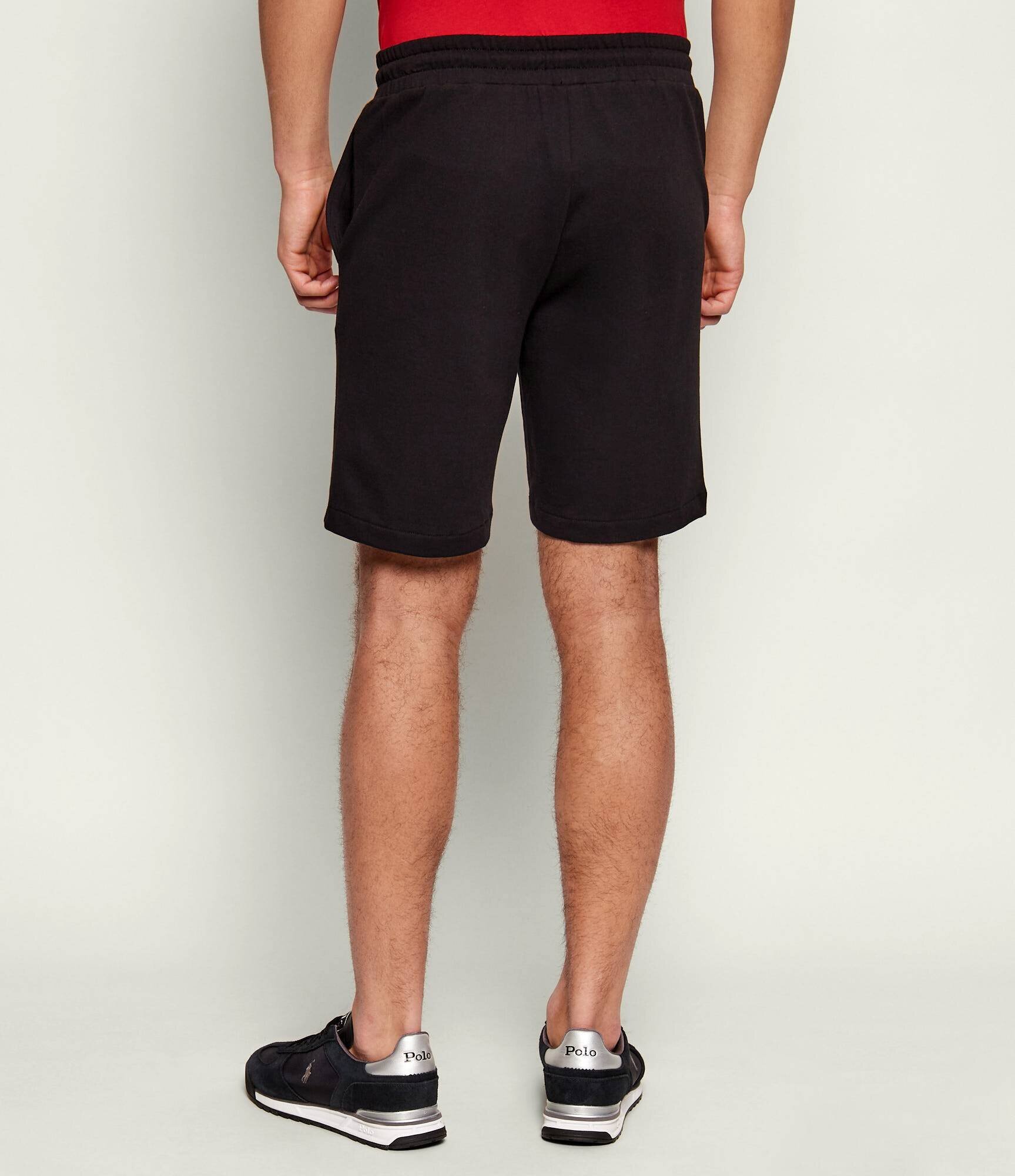 EA7 Pantaloni scurți | Slim Fit