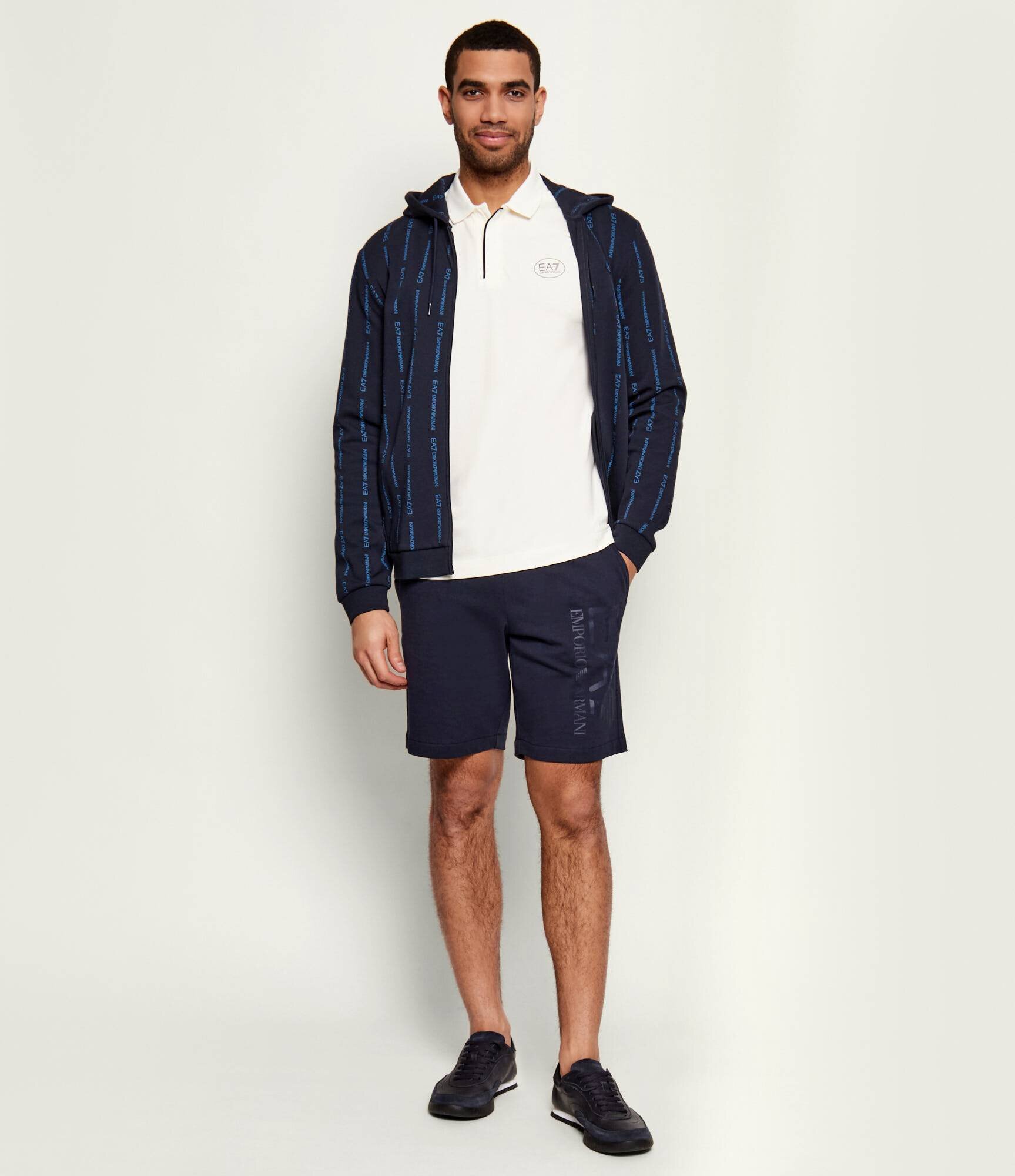 EA7 Pantaloni scurți | Slim Fit