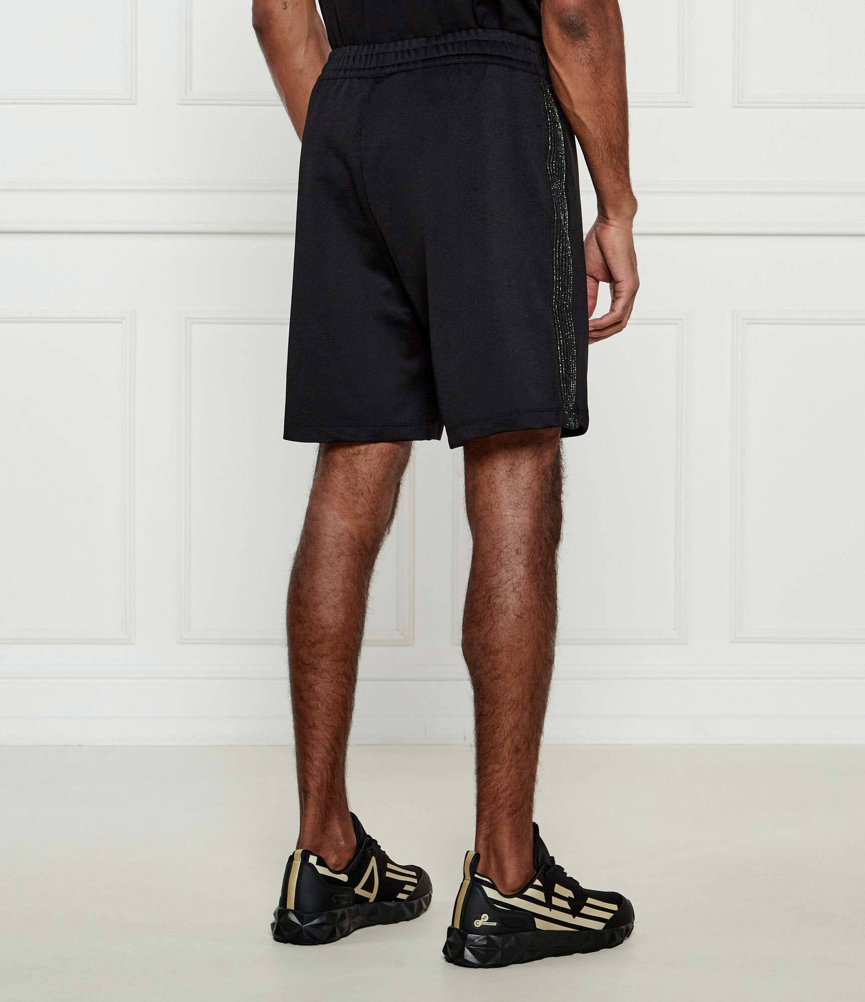 EA7 Pantaloni scurți | Slim Fit