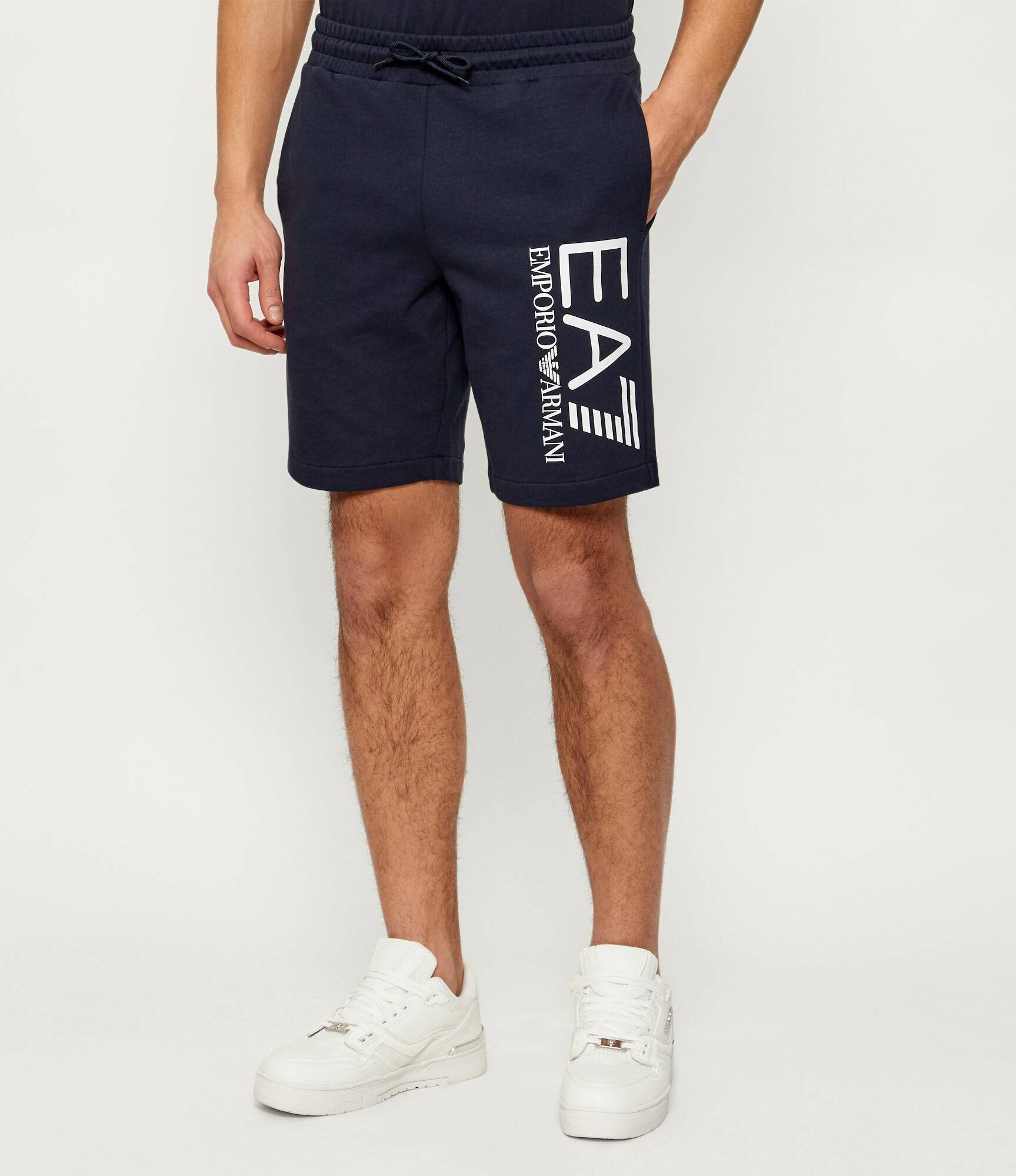 EA7 Pantaloni scurți | Slim Fit