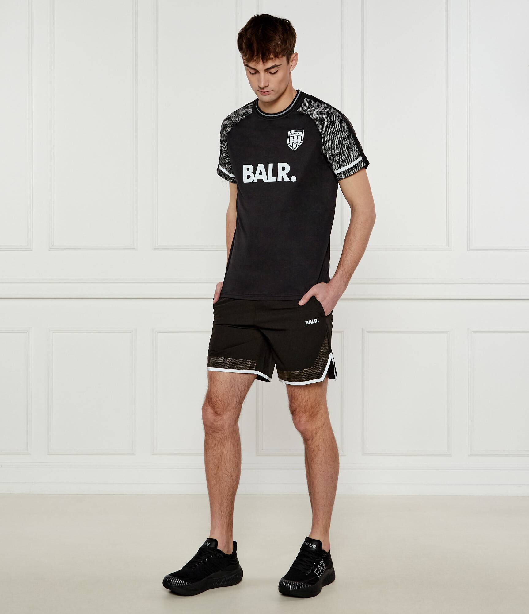 EA7 Sneakers