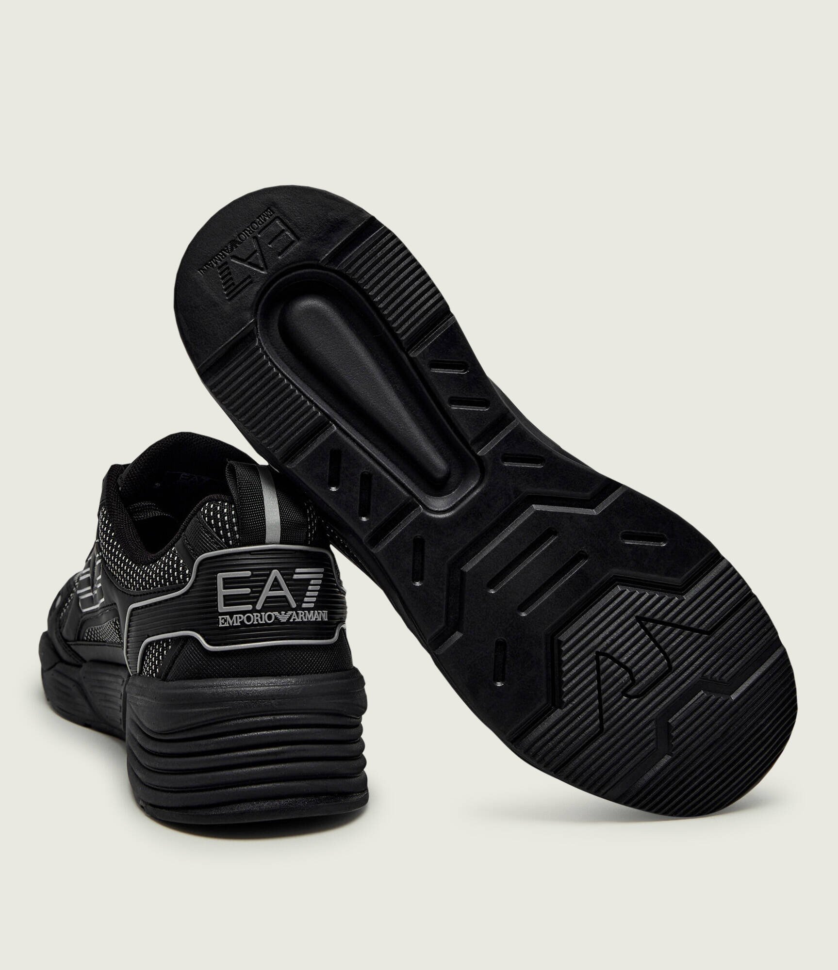 EA7 Sneakers