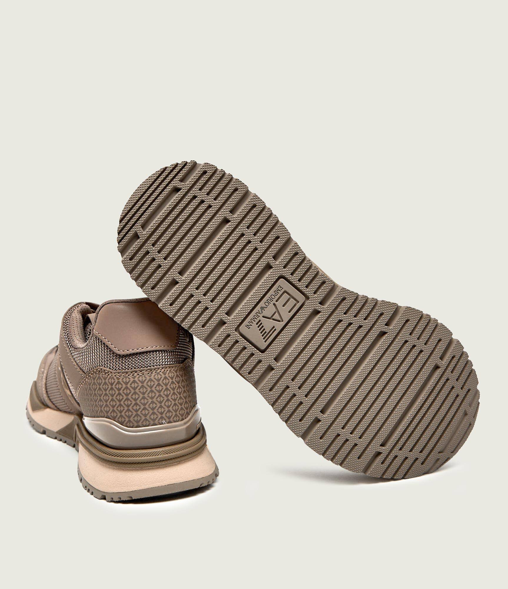 EA7 Sneakers