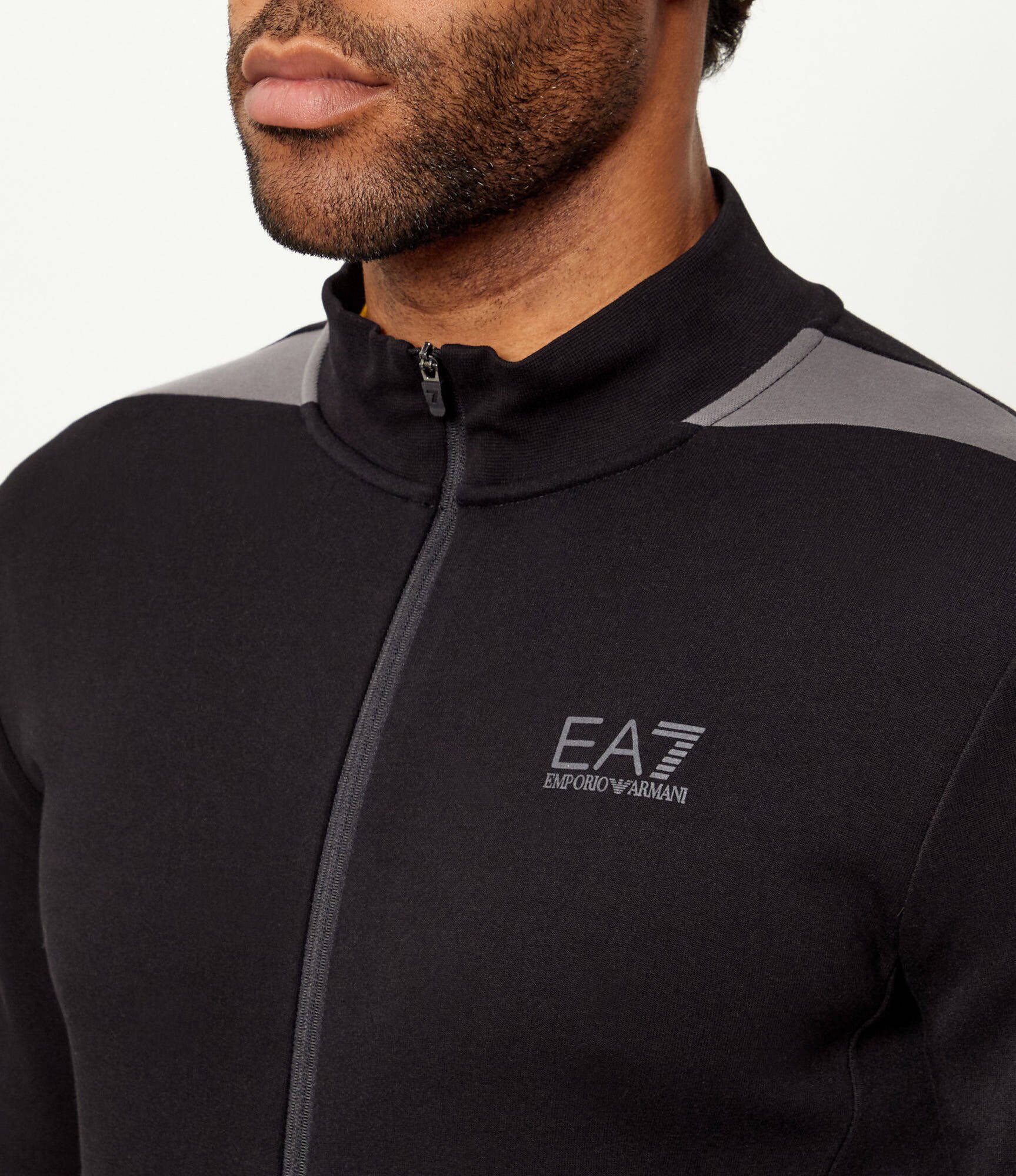 EA7 Trening | regular fit
