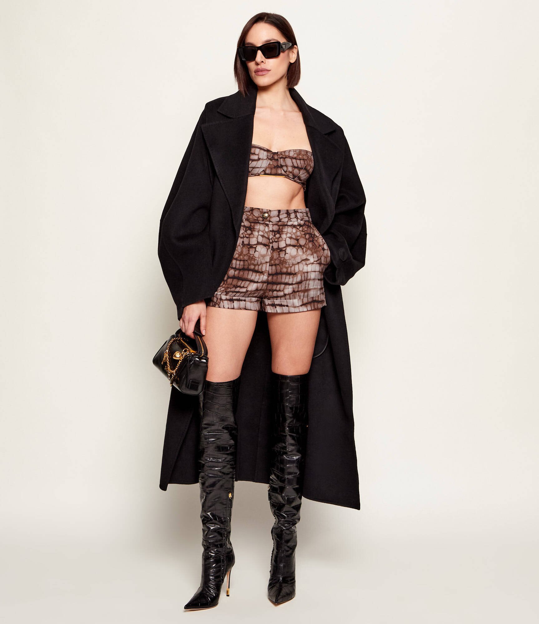 Elisabetta Franchi Pantaloni scurți | Straight fit