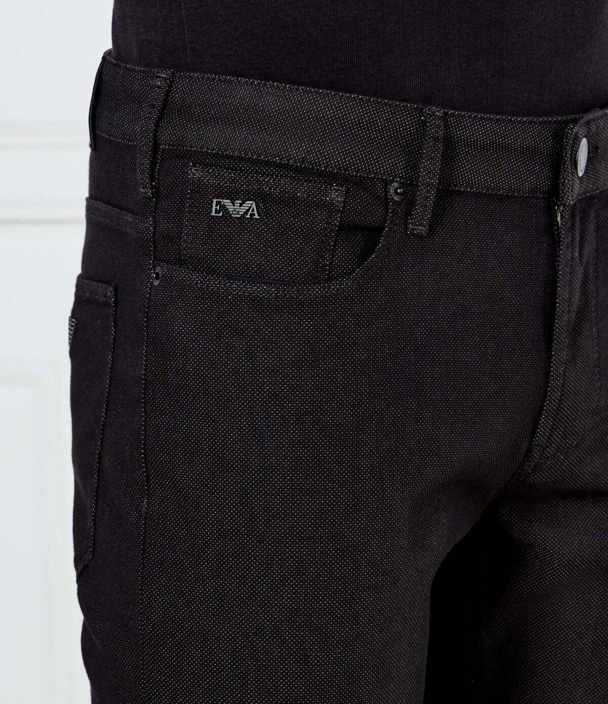 Emporio Armani Blugi Essential J06 | Slim Fit
