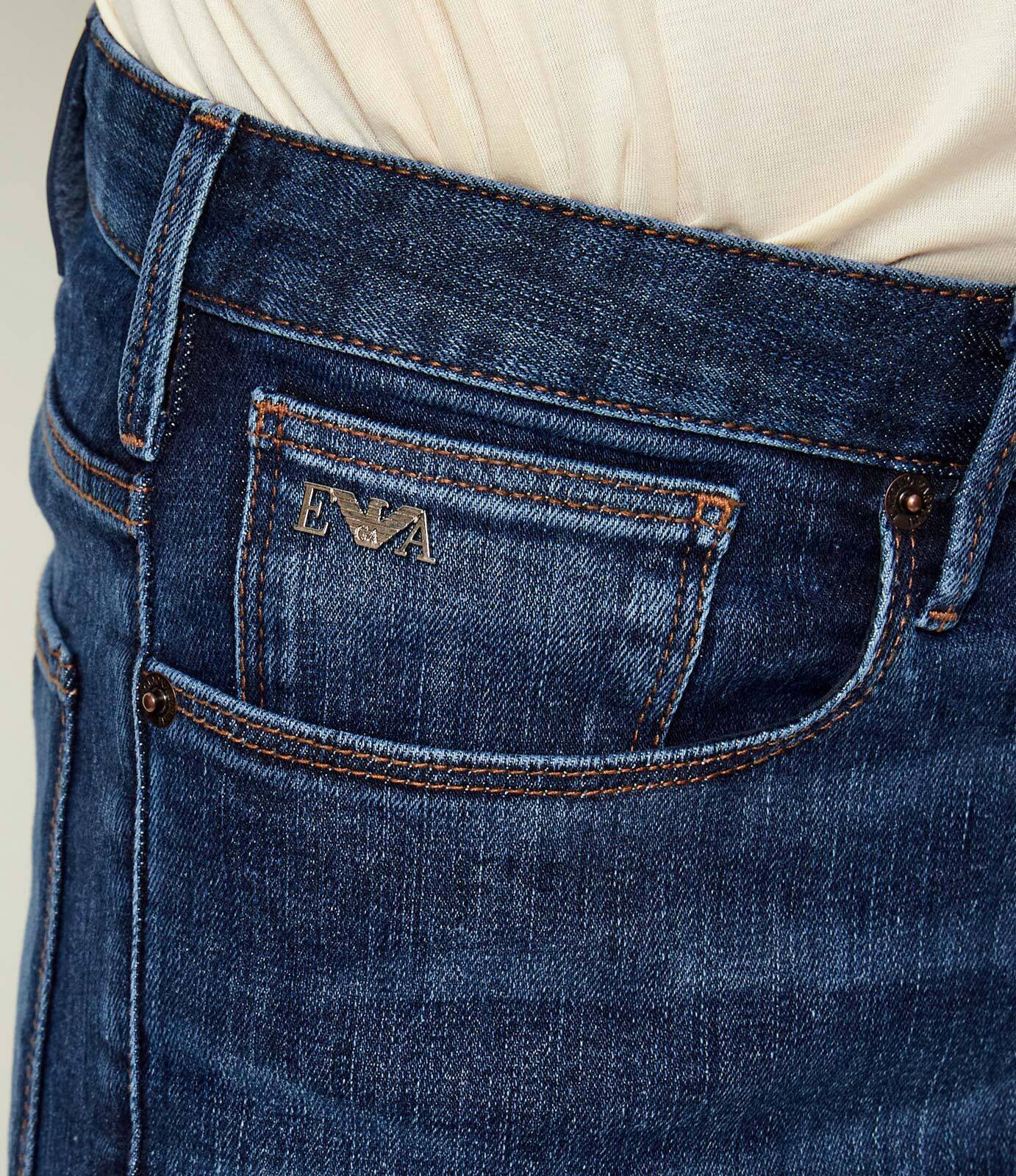 Emporio Armani Blugi j06 | Slim Fit