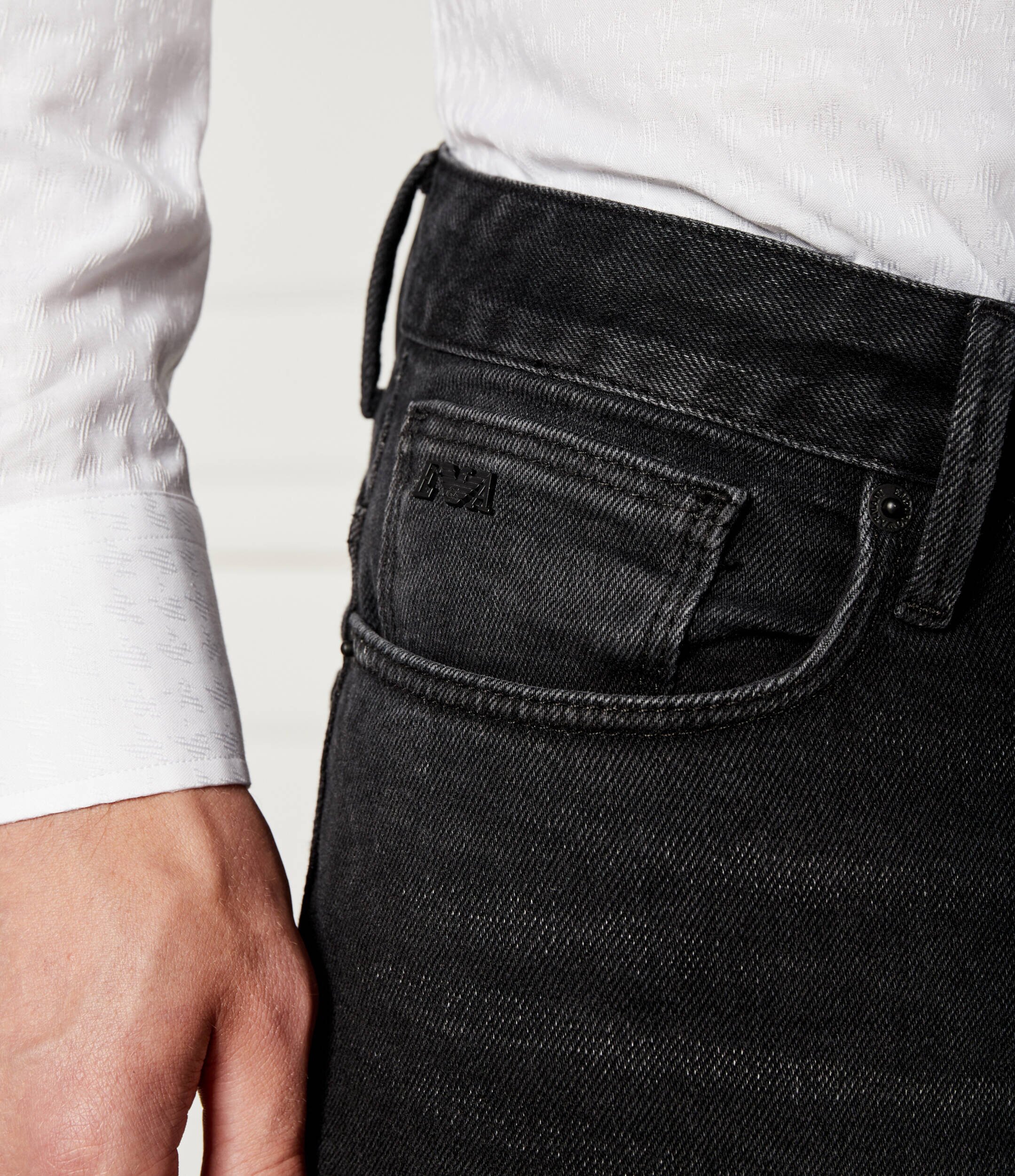 Emporio Armani Blugi j06 | Slim Fit