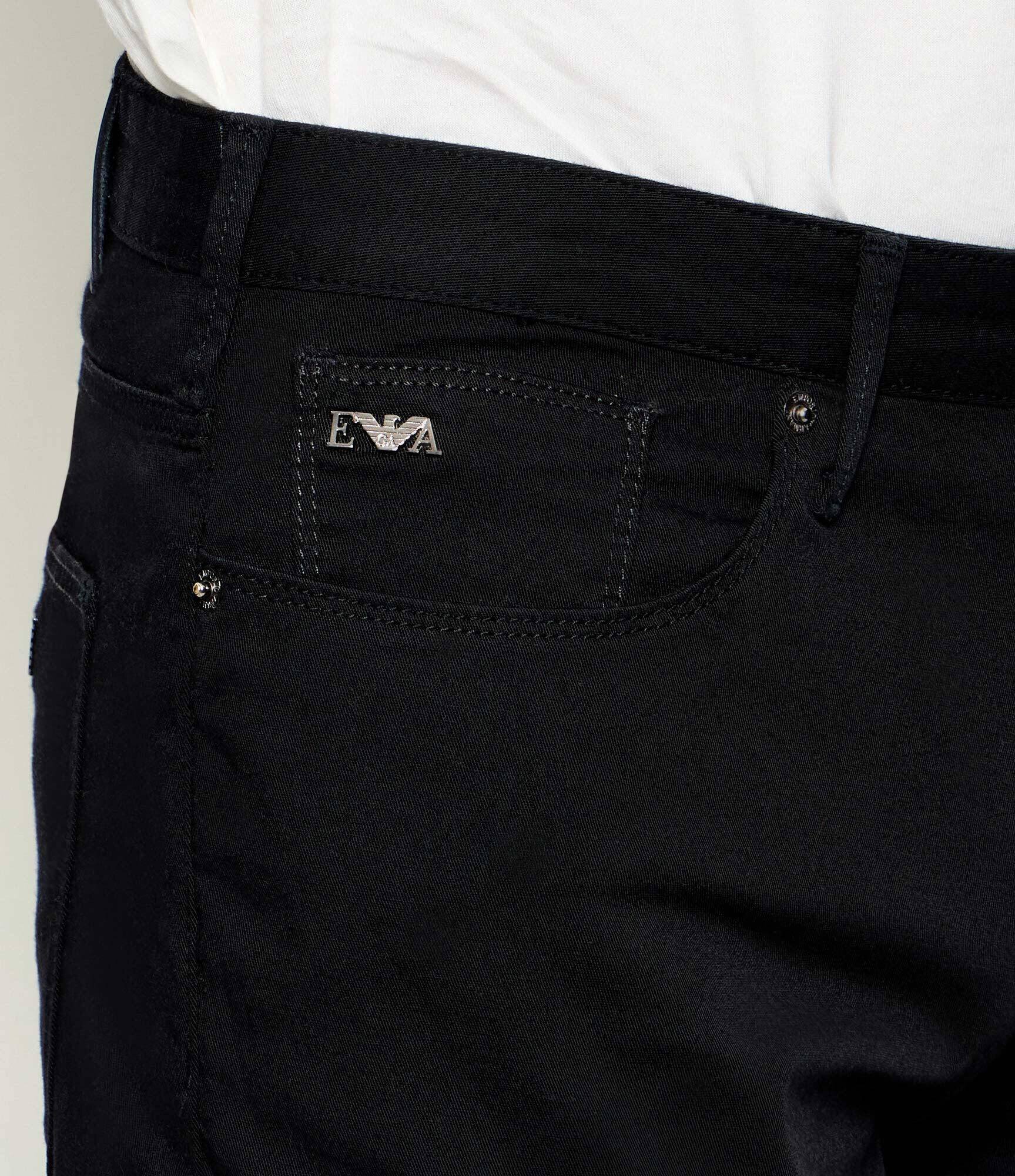 Emporio Armani Blugi J06 | Slim Fit