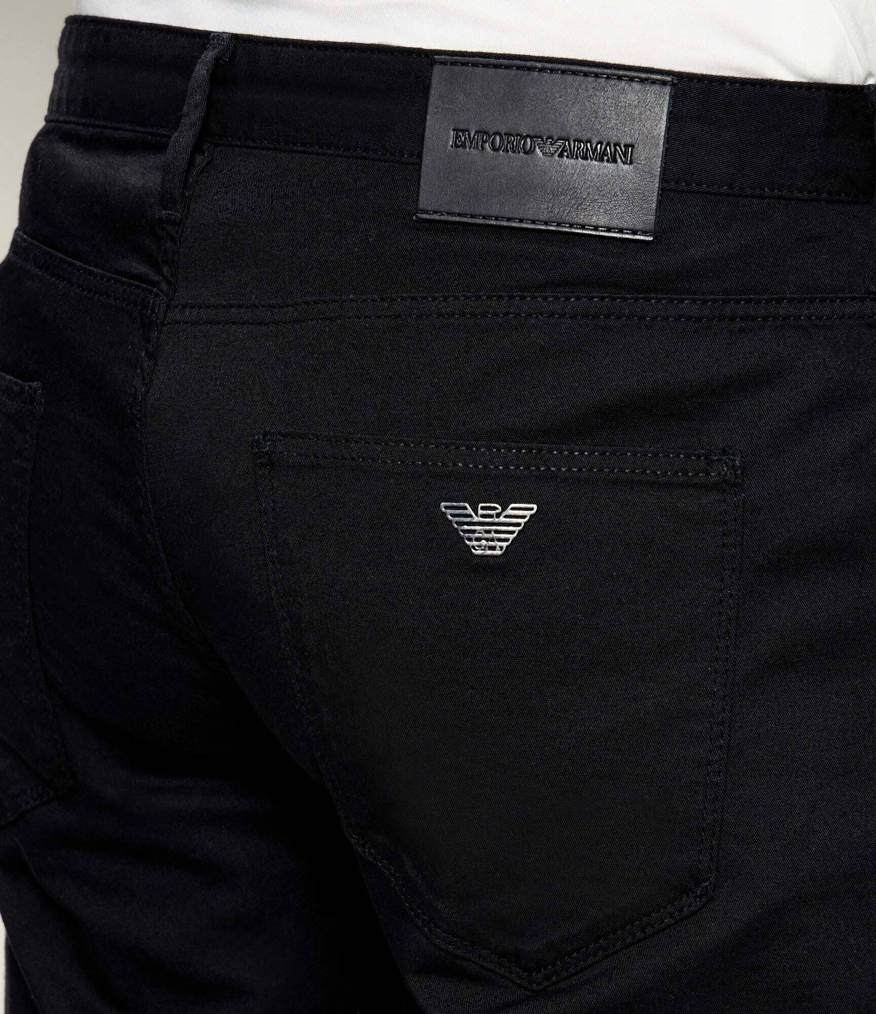 Emporio Armani Blugi J06 | Slim Fit