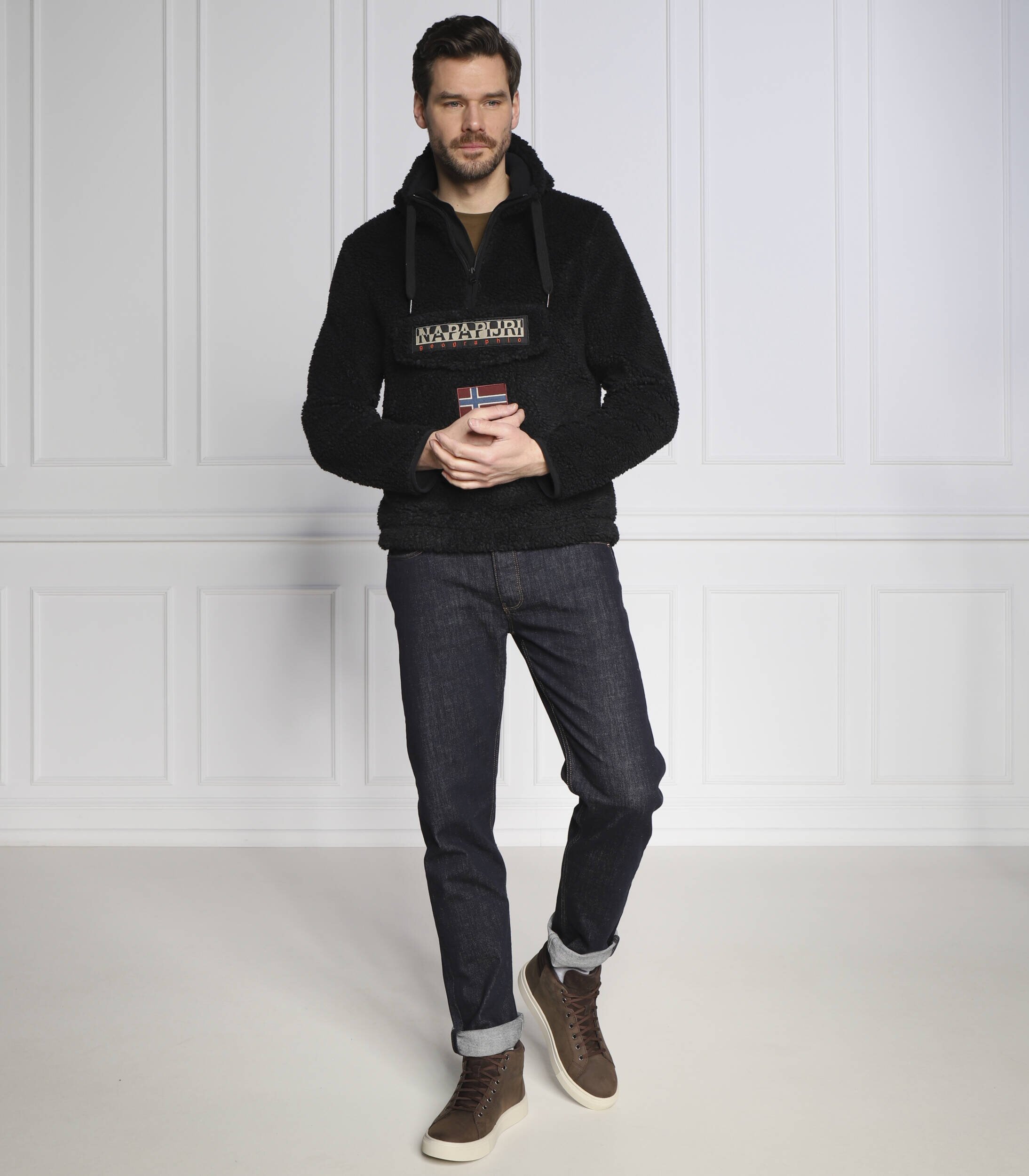 Emporio Armani Blugi j75 | Regular Fit