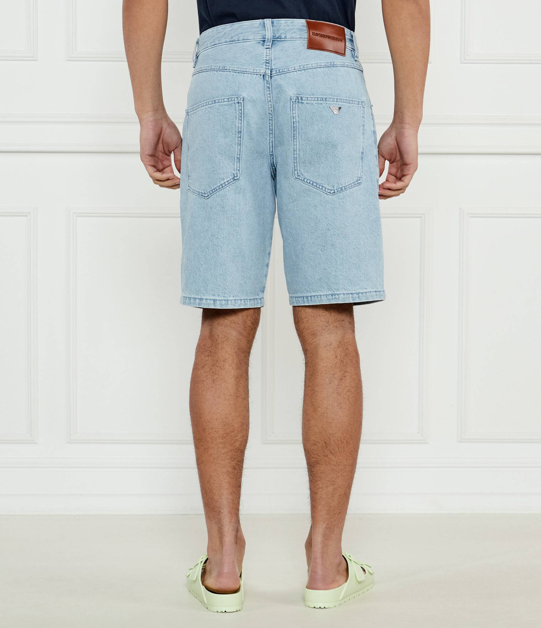 Emporio Armani De blugi pantaloni scurți | Regular Fit