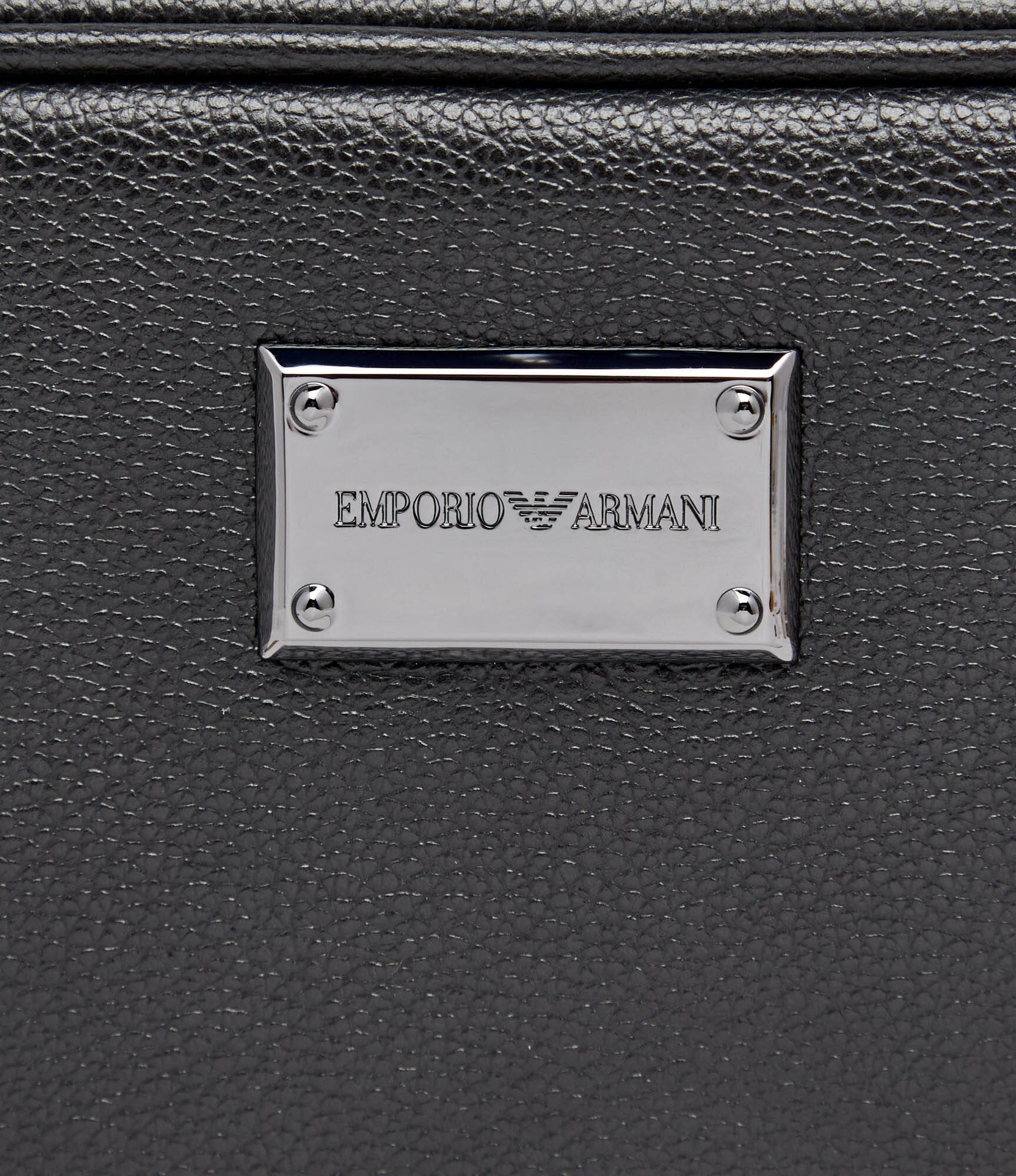 Emporio Armani De piele trusă pentru cosmetice