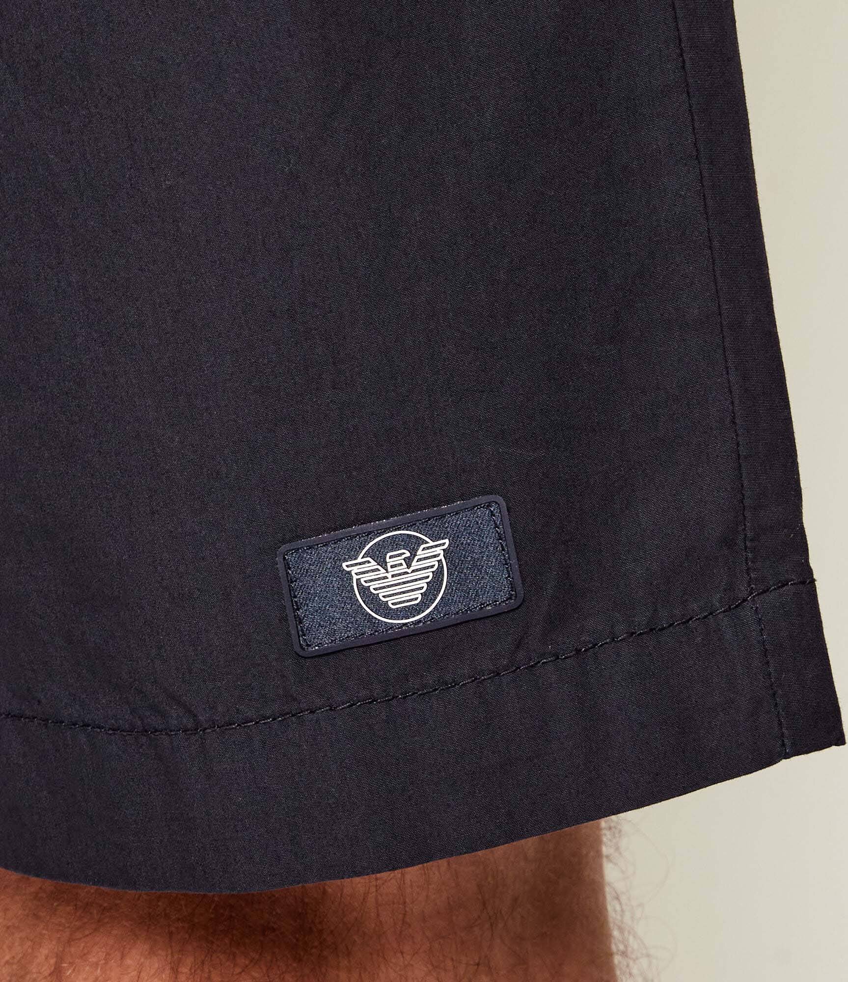 Emporio Armani Pantaloni scurți chino | regular fit