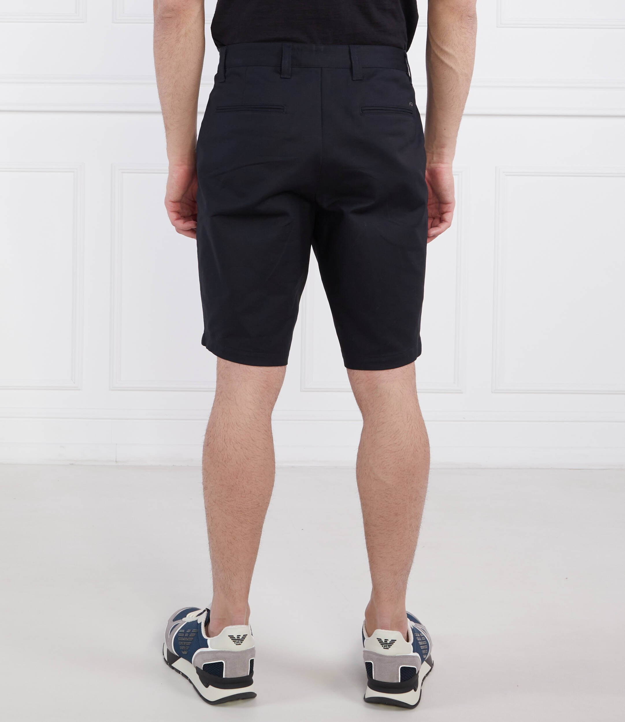 Emporio Armani Pantaloni scurți chino | regular fit